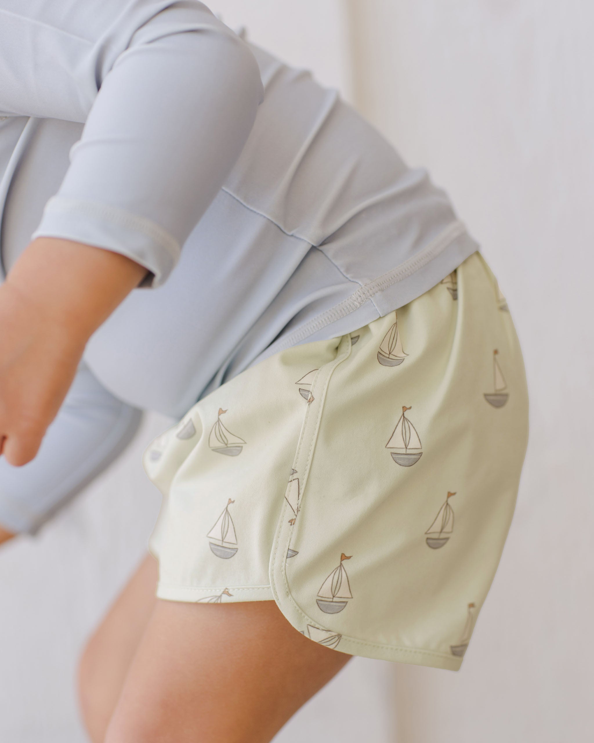  Boys Swim Short || Sailboats、mySite、layawaytickets