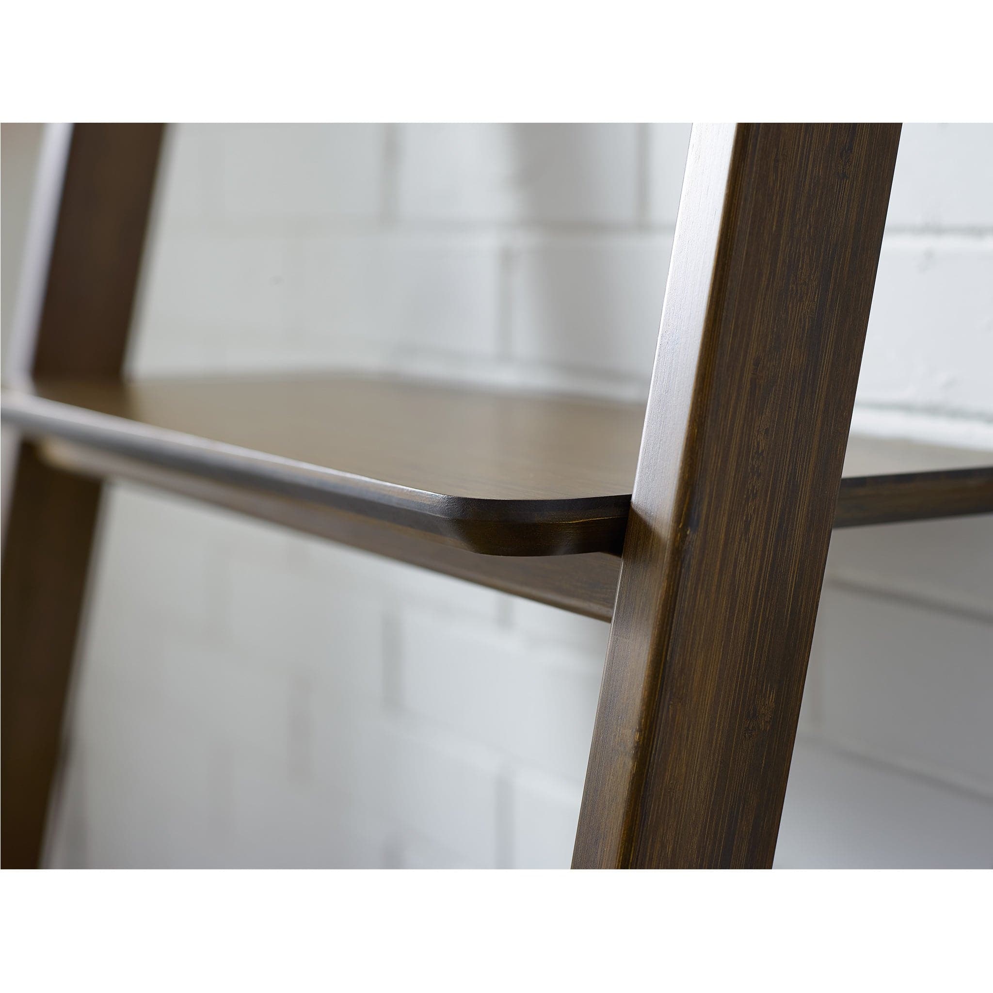 Currant Leaning Bookshelf、mySite、neckold