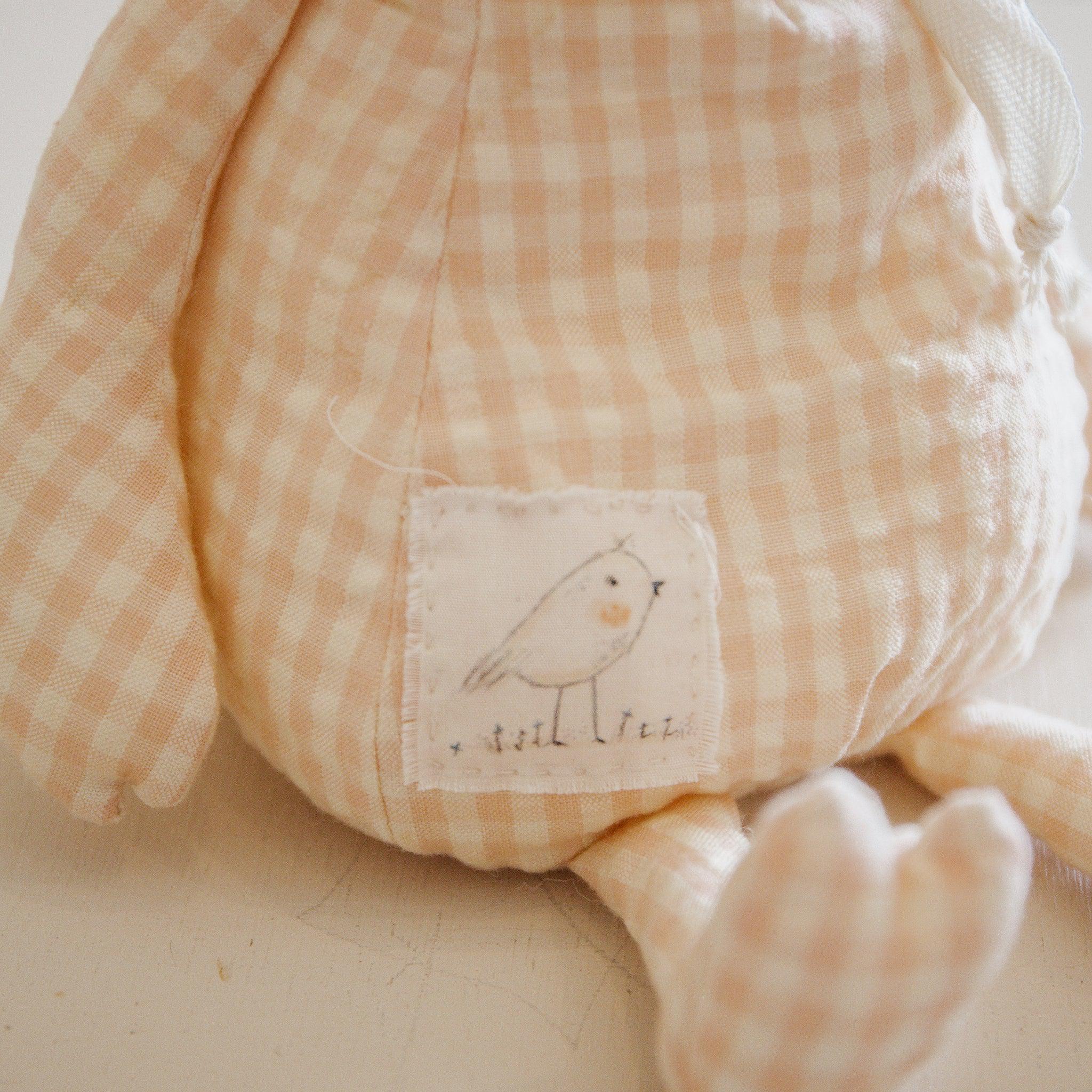 RETIRED - Hutch Studio Original - Sweet Peach - Hand-Crafted Cotton Pig、mySite、g9winljtr