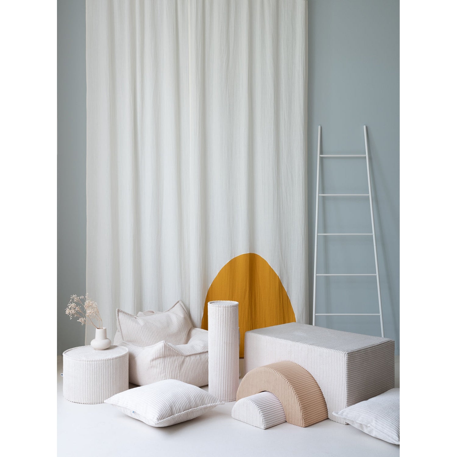 Marshmallow Pouffe、mySite、gigharbornorthrealestate