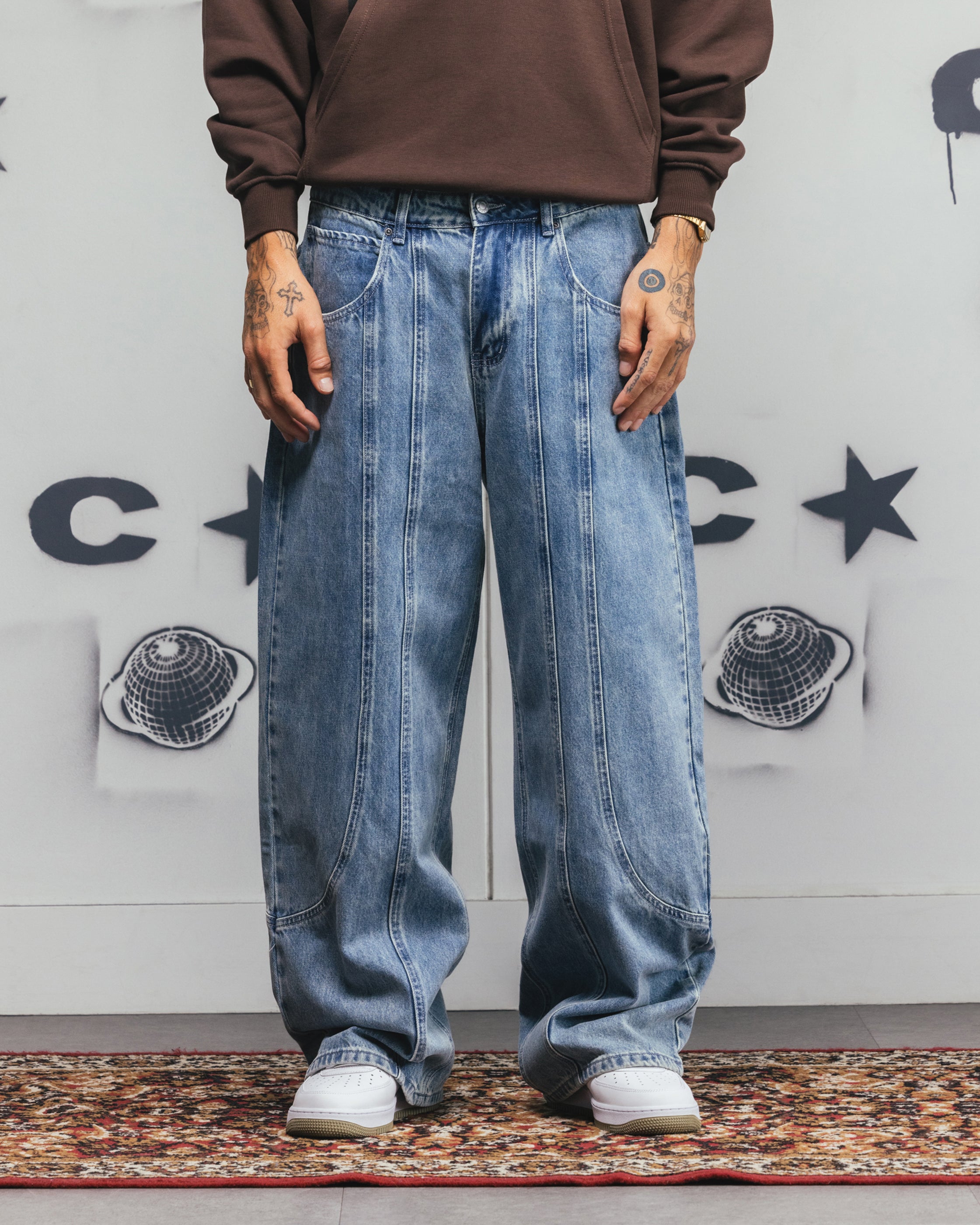 {product_title} - {shop_name}