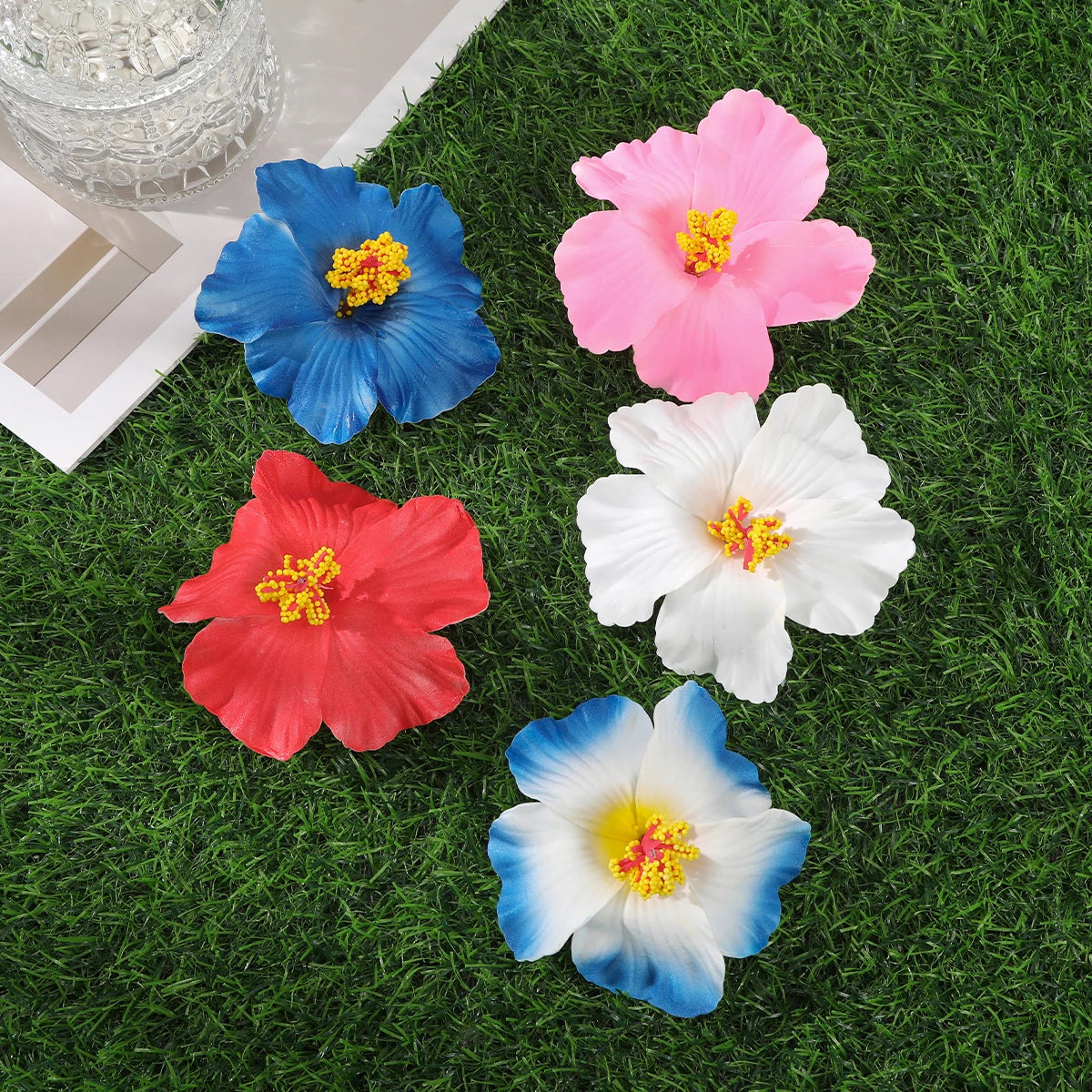  Away Hawaiian Flower Hair Clip、mySite、justintrudeaud
