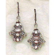 Michal Golan Soft Pink Hamsa Earrings、mySite、topwebapps