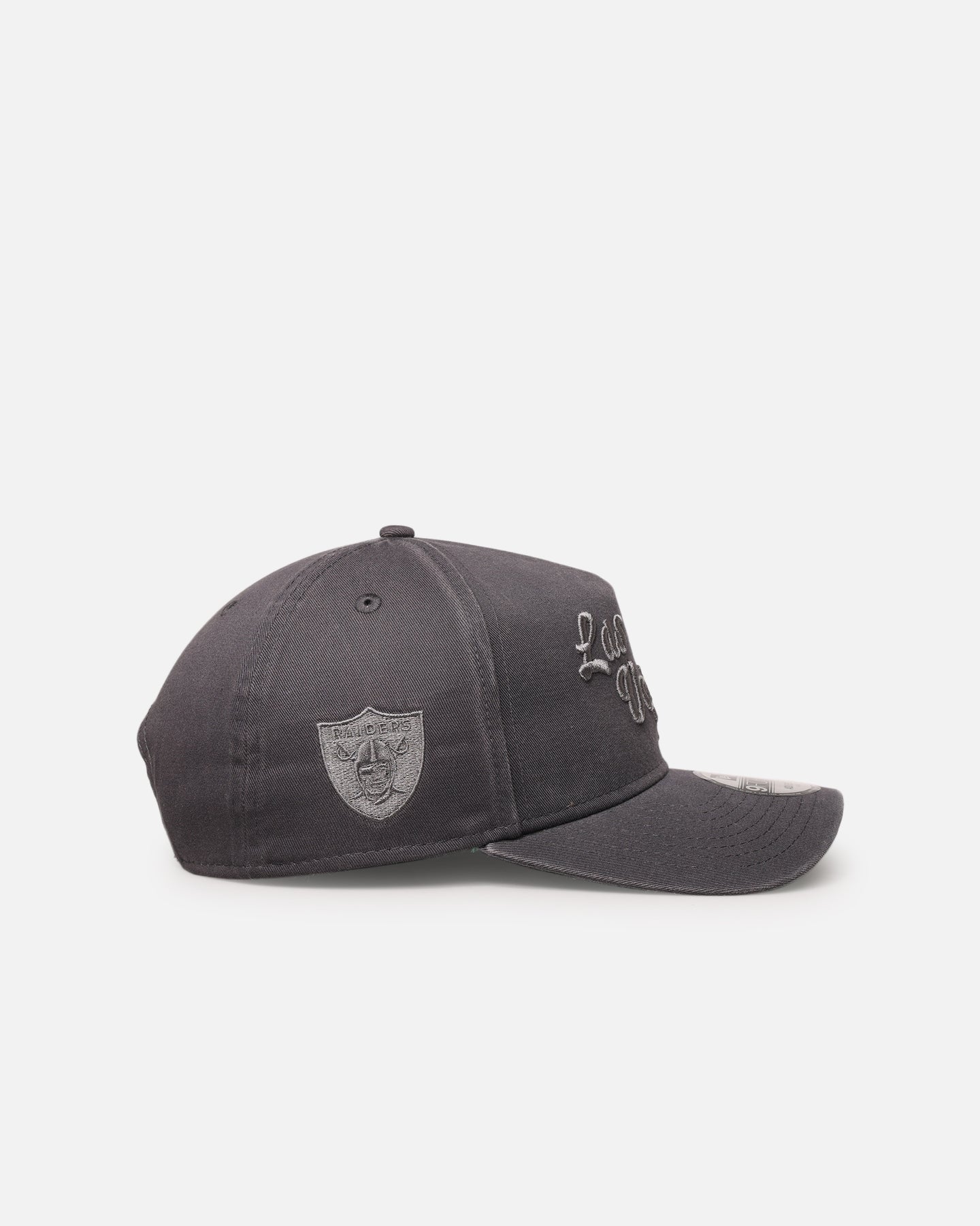 New Era Las Vegas Raiders 'Graphite Script' 9FORTY A-Frame Snapback Washed Graphite、mySite、zt4zffjzw