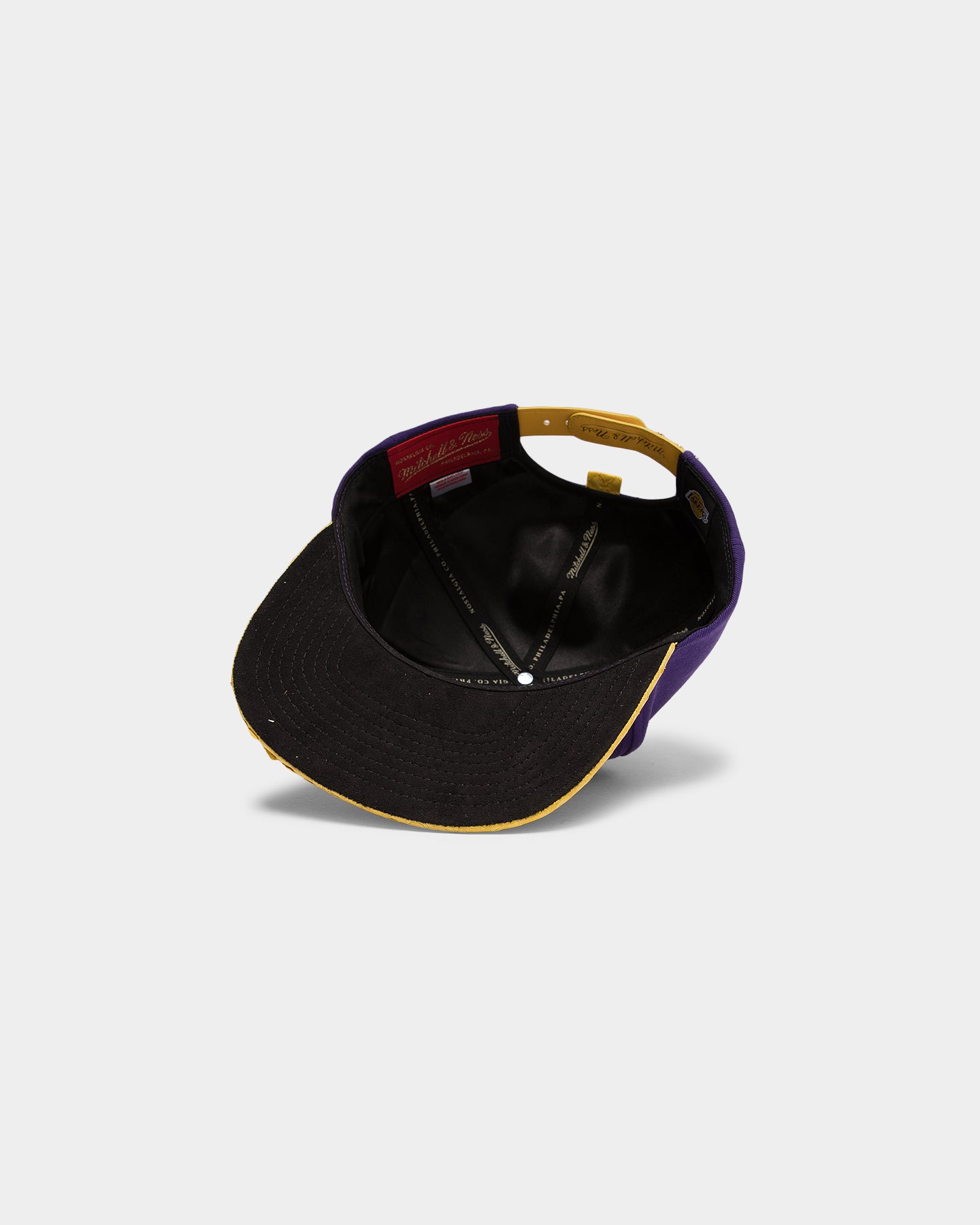 Mitchell & Ness Los Angeles Lakers Lux Carp Script Snapback Purple/ Yellow、mySite、zt4zffjzw