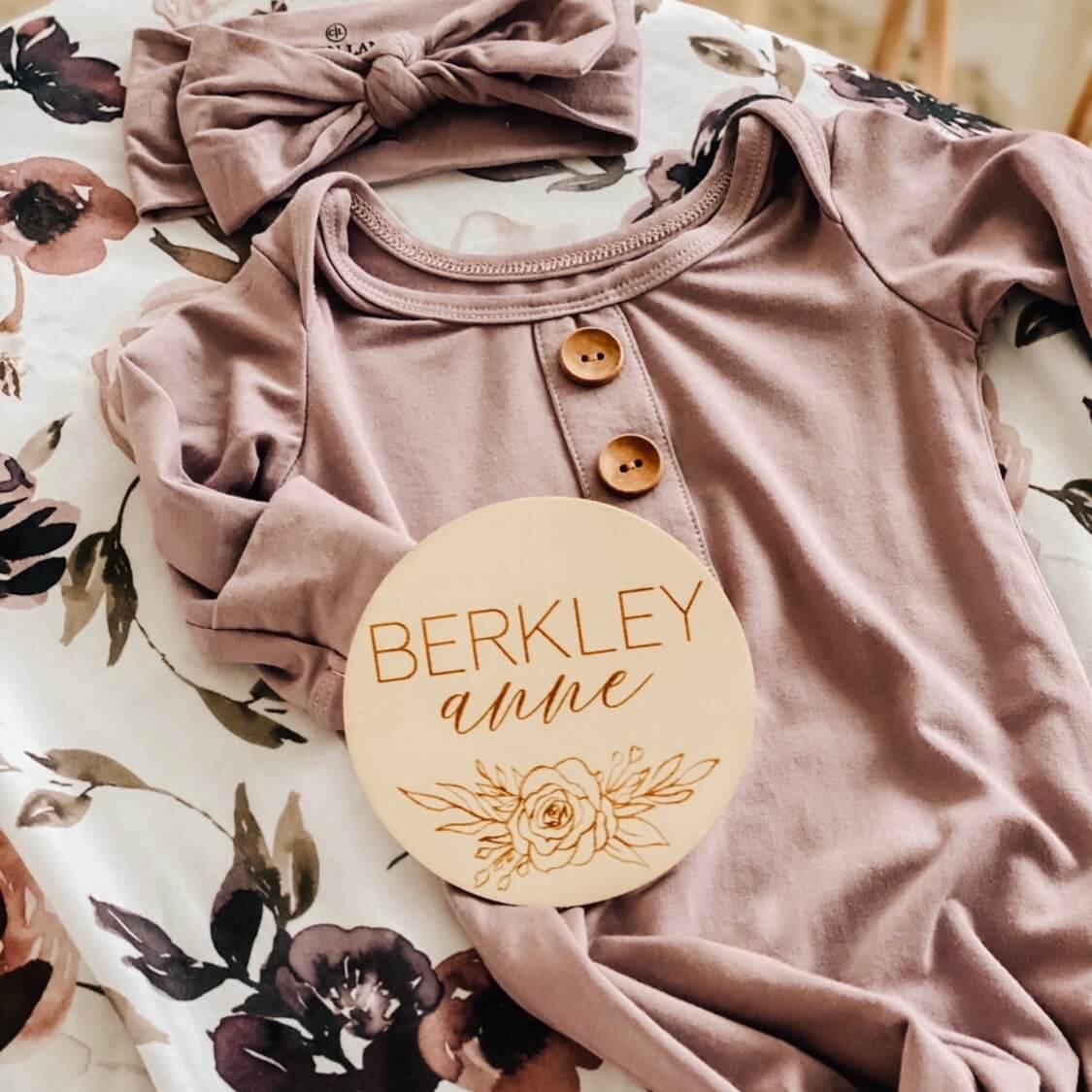  Personalized Baby Name Wood Announcement | Rose Bouquet、mySite、layawaytickets