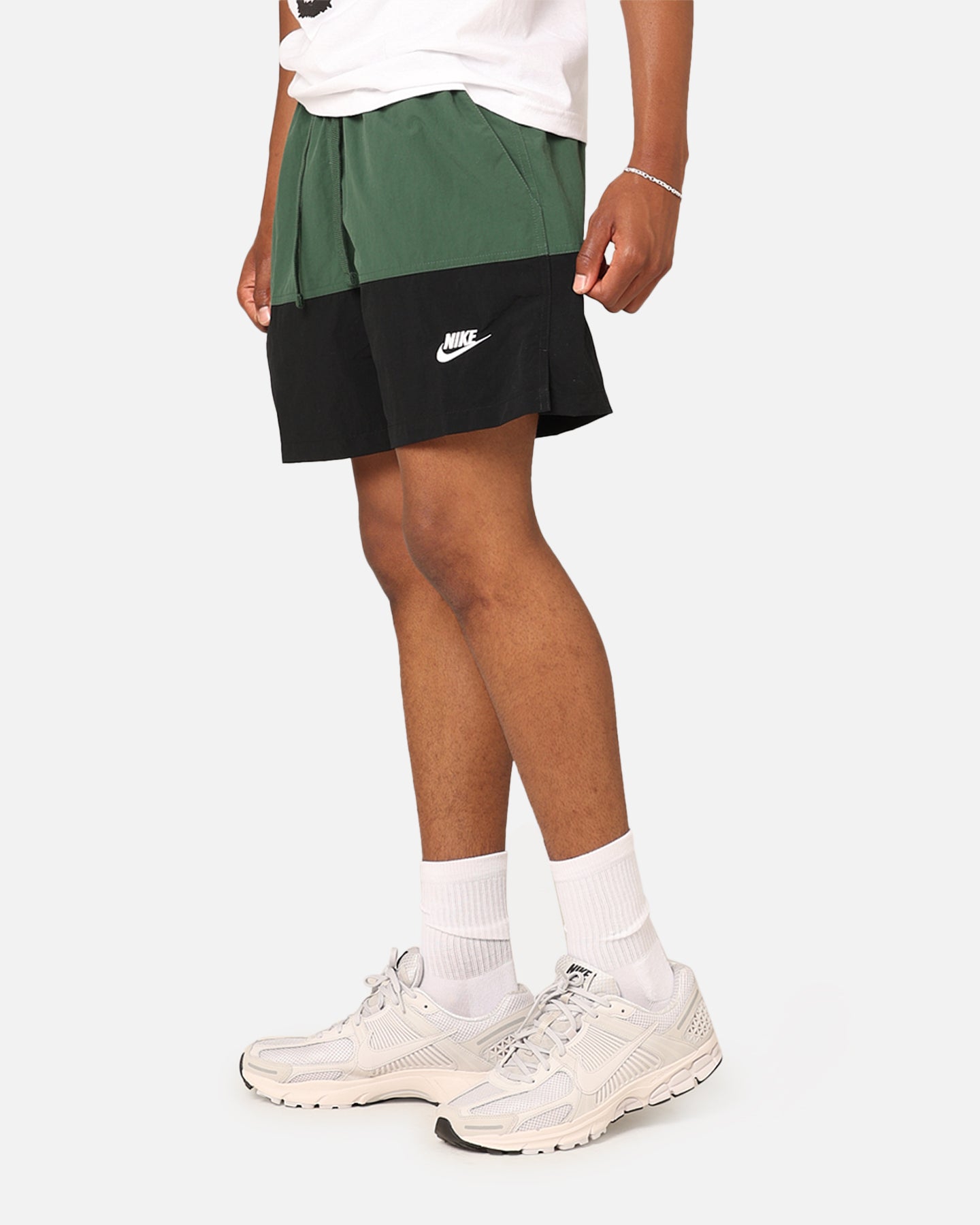 Nike Club+ Woven Colour-Blocked Shorts Fir/Black/White、mySite、zt4zffjzw