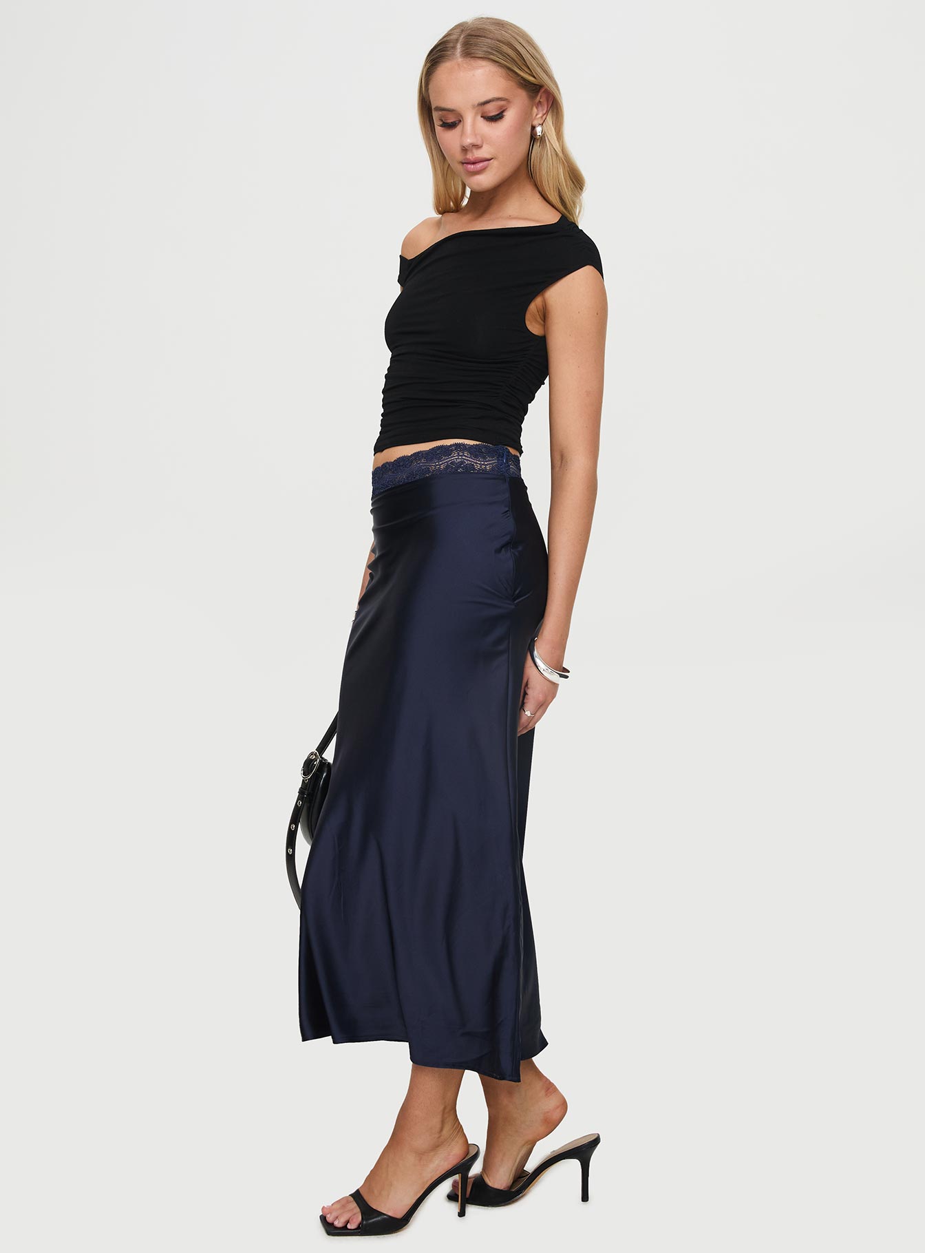 The Charmaine Maxi Skirt Navy、mySite、solidvoid