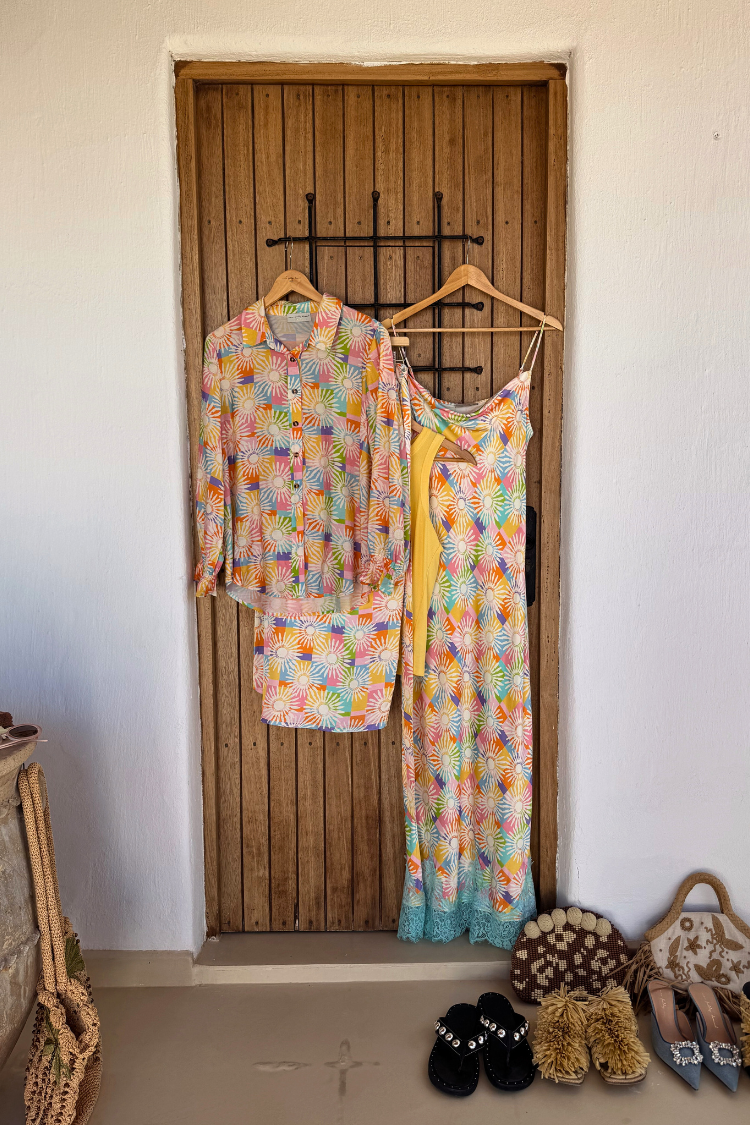 Check Sun Elissa Shorts、mySite、solidvoid