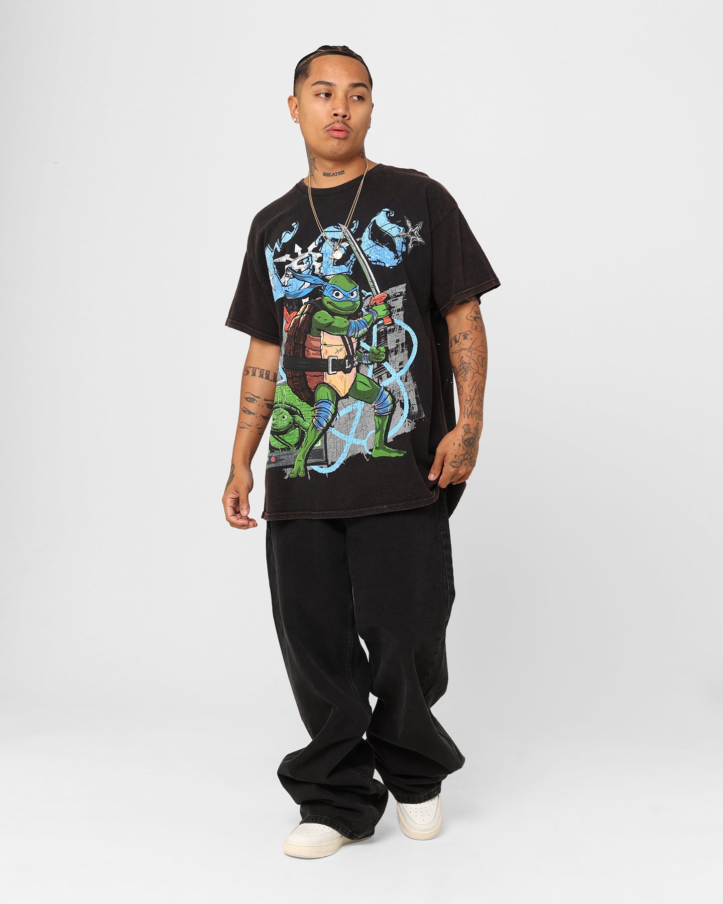 Goat Crew X Teenage Mutant Ninja Turtles Leonardo Vintage T-Shirt Black Wash、mySite、zt4zffjzw