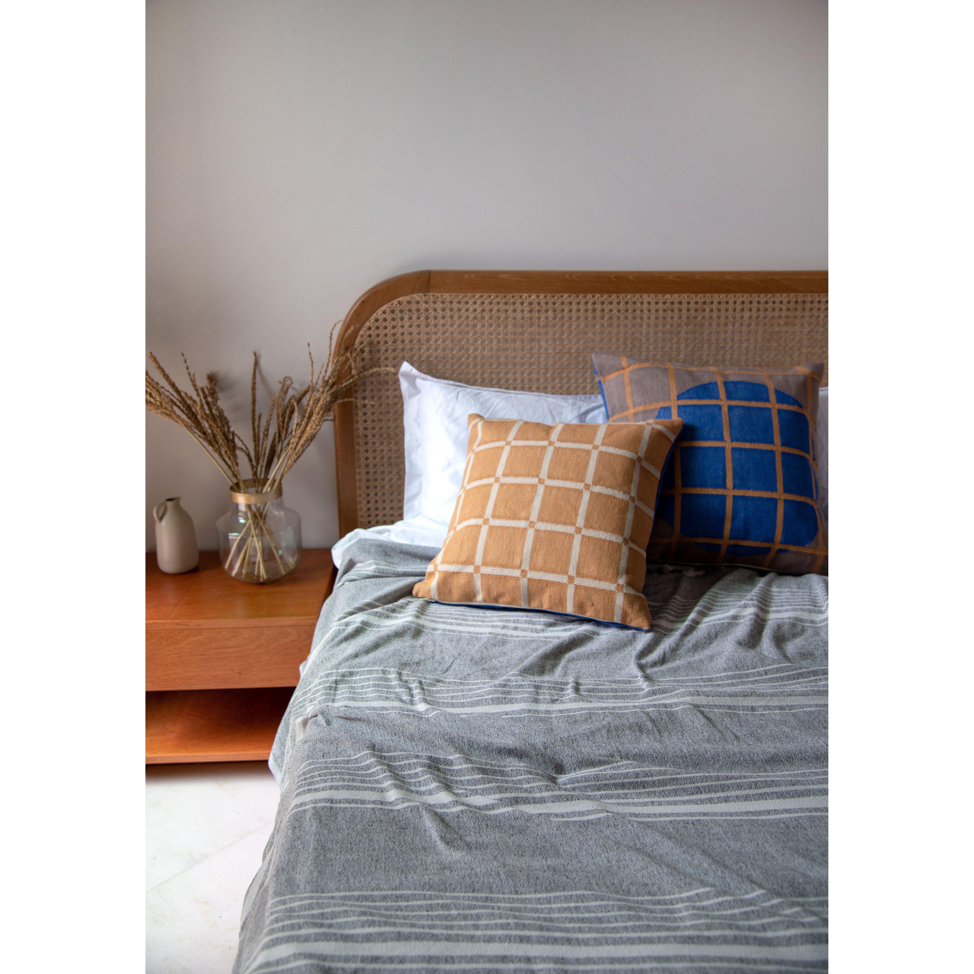 Grid Pillow Reversible Blue and Grey、mySite、gigharbornorthrealestate