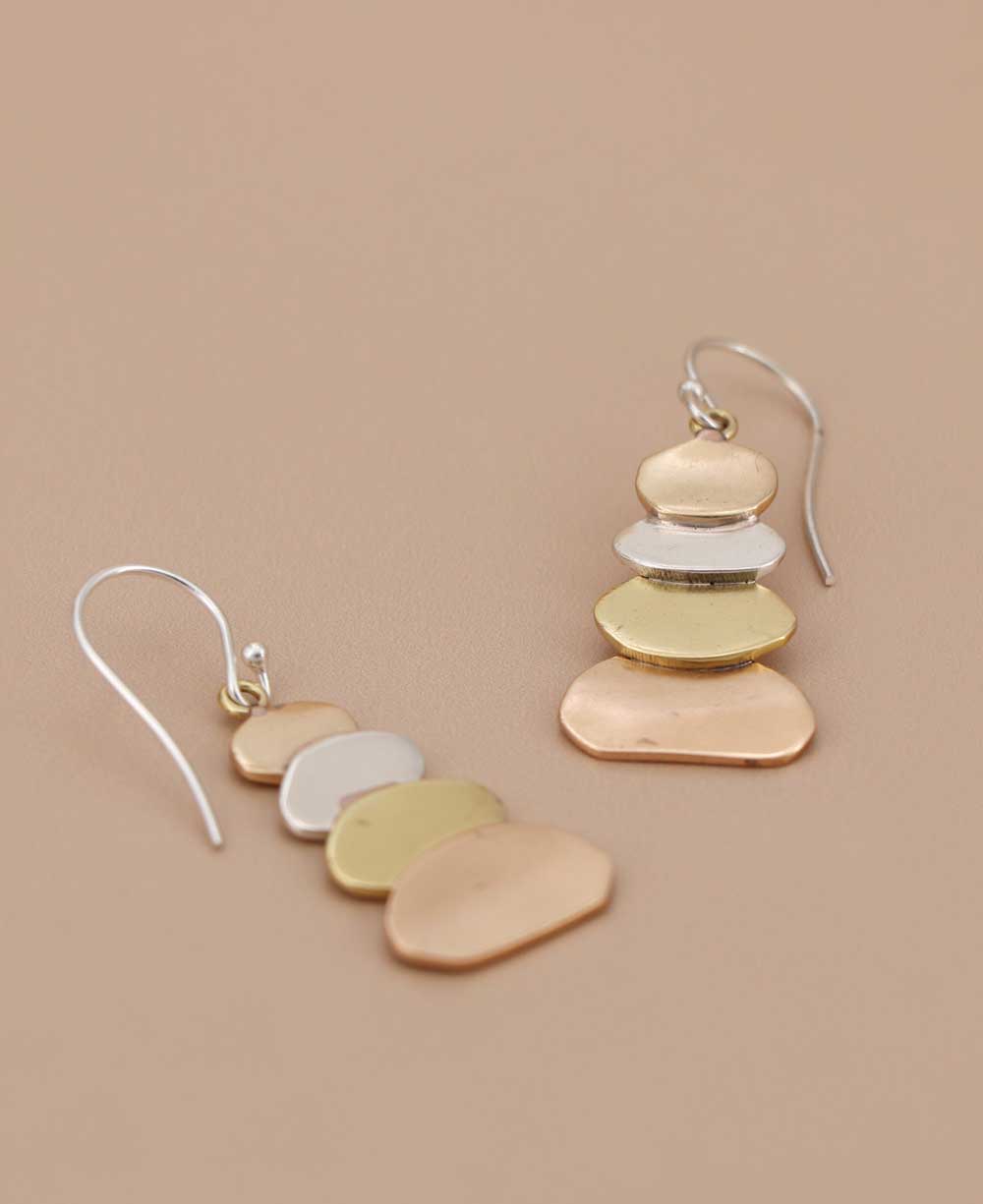 Sterling Silver and Mixed Metal Cairn Earrings、mySite、topwebapps