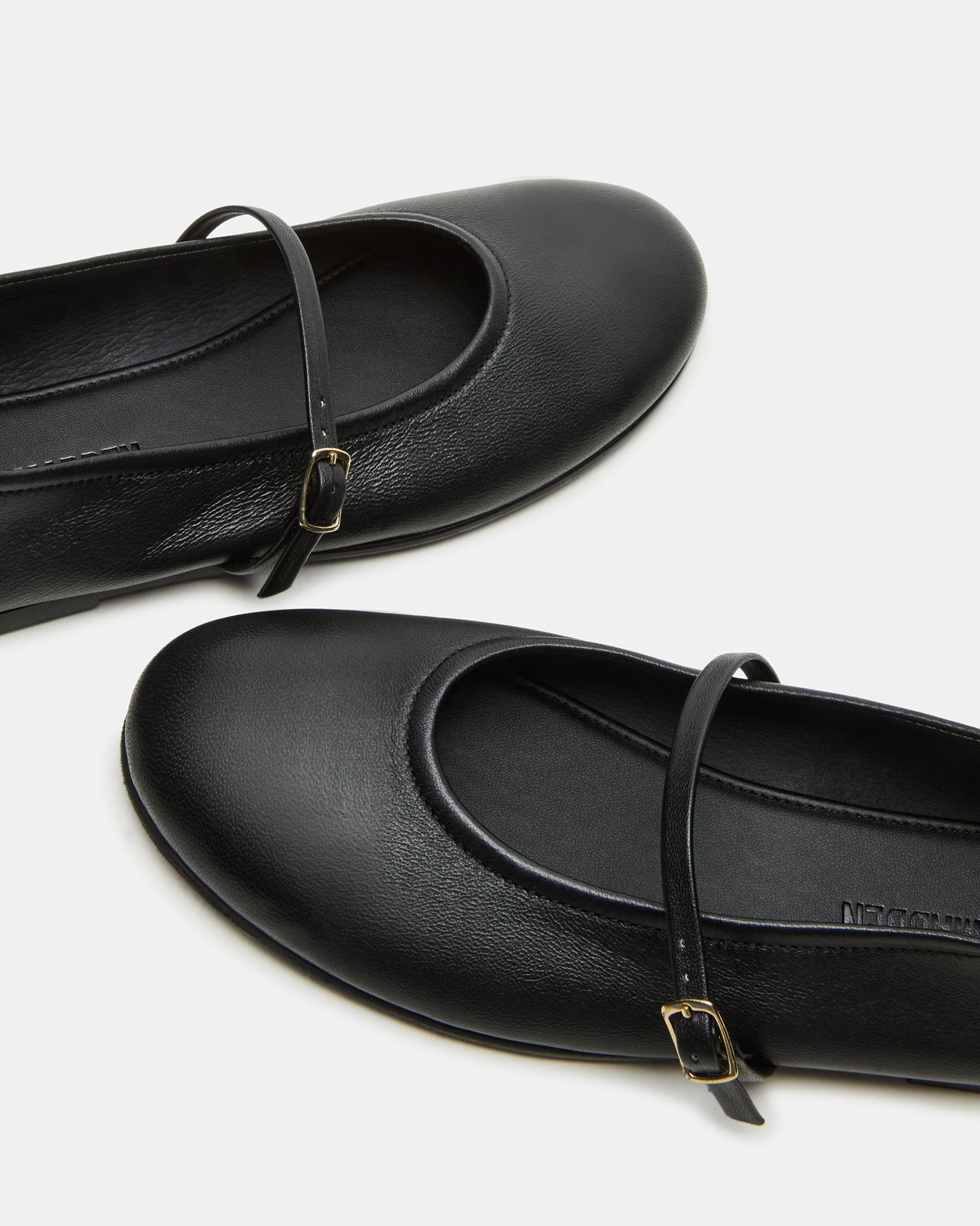 BESETTE BLACK LEATHER、mySite、gtrtttuynbv