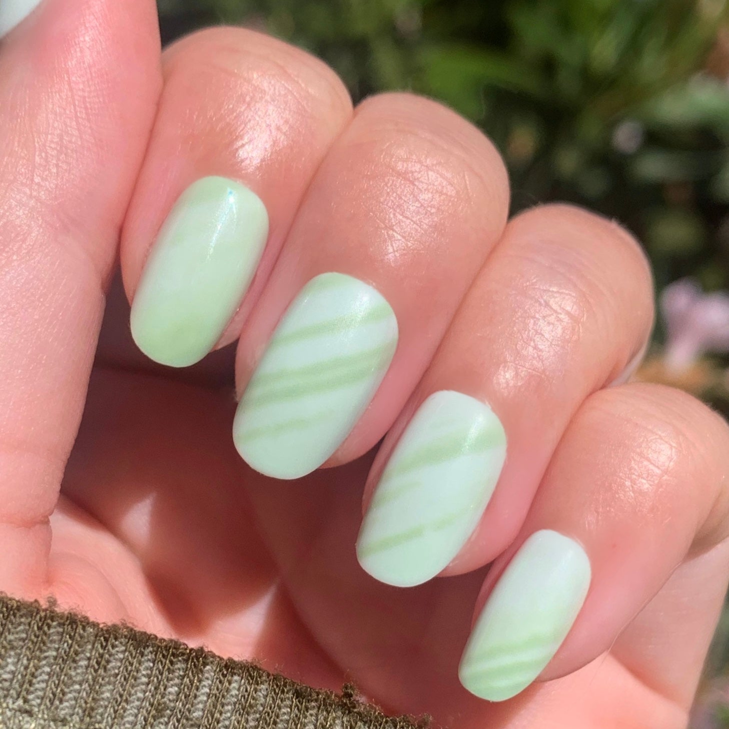 Jade Stone | Round | Short、mySite、solidvoid