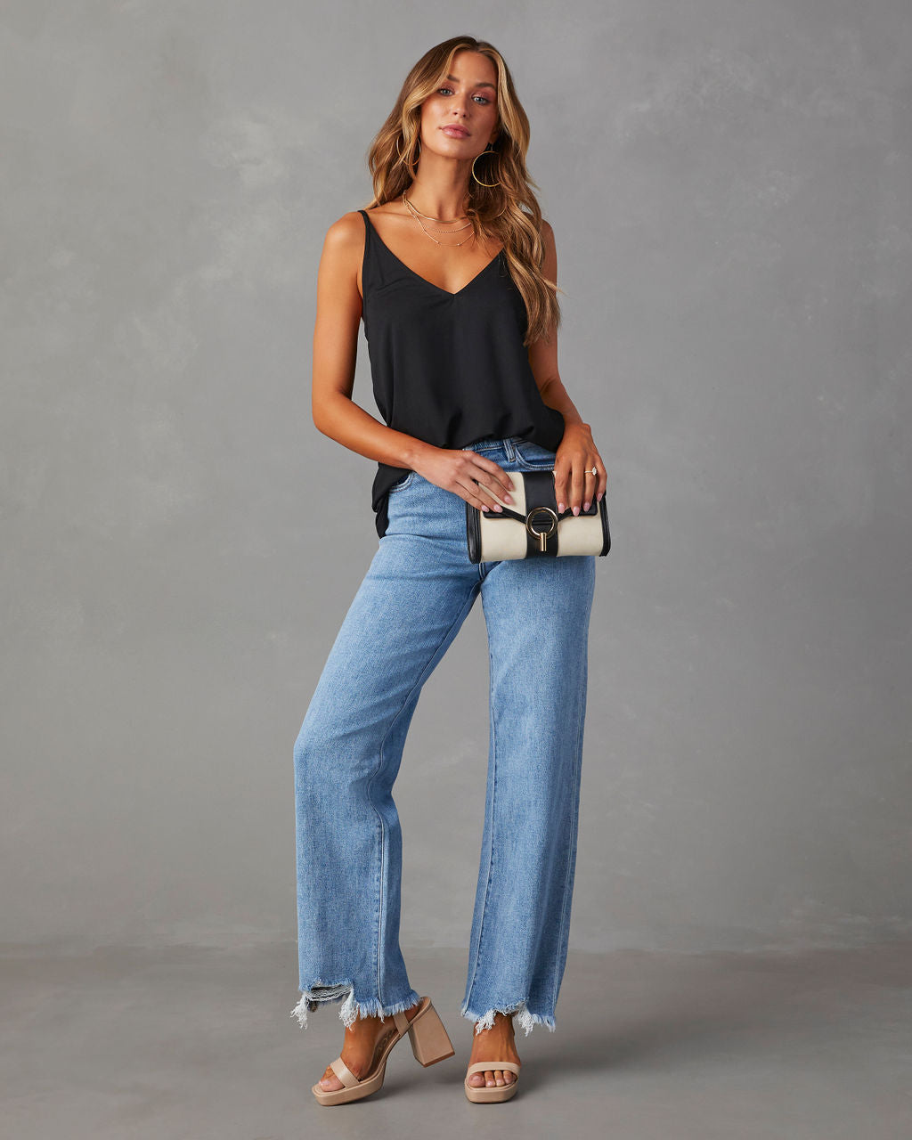 {product_title} - {shop_name}