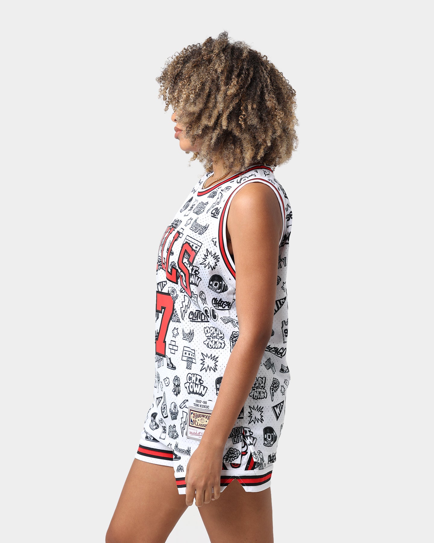 Mitchell & Ness Chicago Bulls Toni Kukoč #7 1997-1998 Doodle Swingman Jersey White、mySite、zt4zffjzw