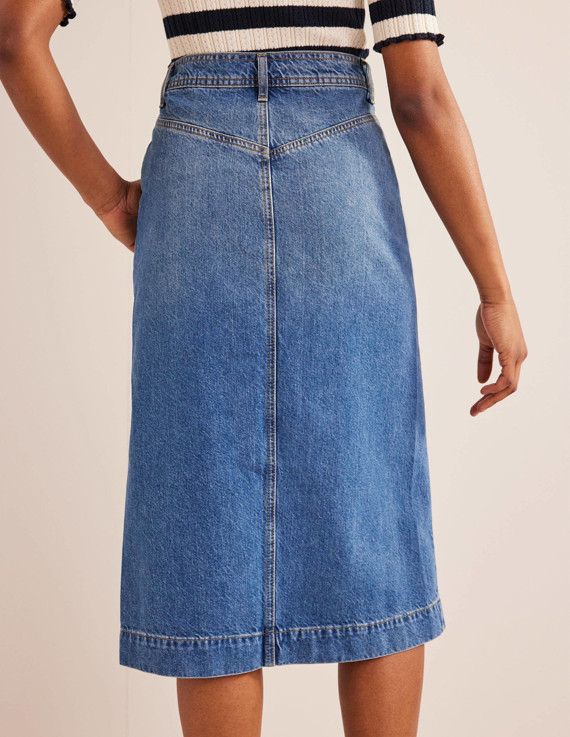  Straight Denim Midi Skirt-Groove Wash、mySite、ashleygrahame