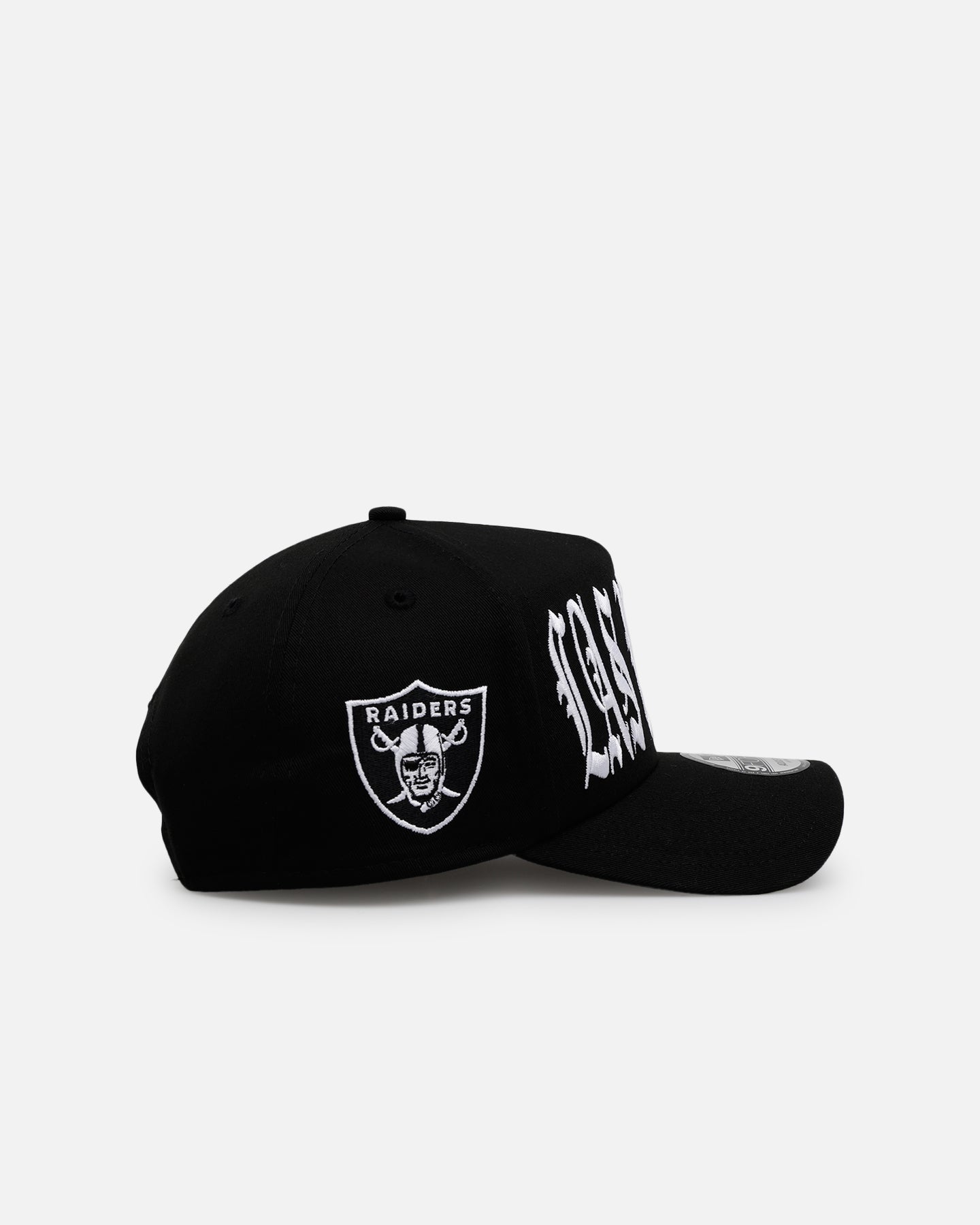 New Era Las Vegas Raiders 'Oversized Gothic Script Crown' 9FORTY A-Frame Snapback Black/White、mySite、zt4zffjzw