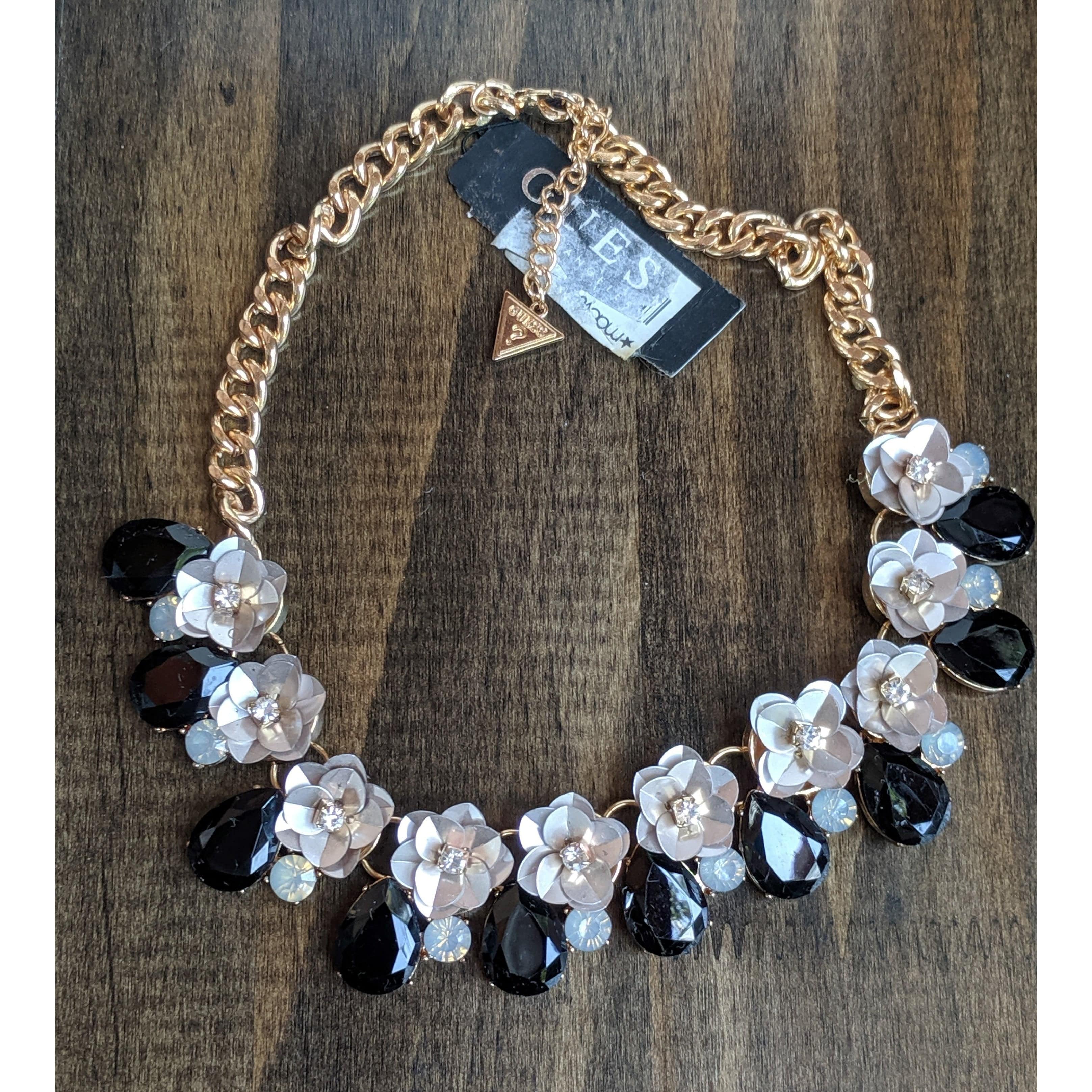 Guess Flower Inspired Black and White Necklace and Bracelet, SET or Pieces、mySite、g9winljtr