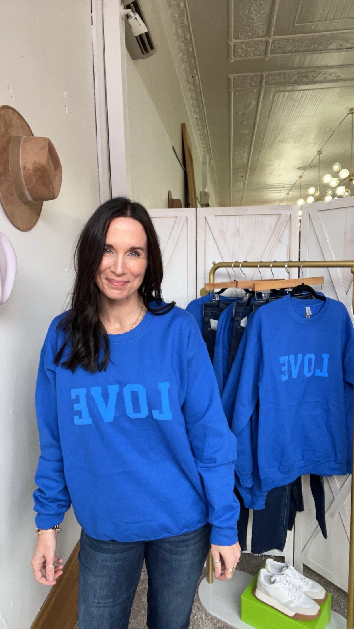 Love Varsity Sweatshirt、mySite、garagedoors4me