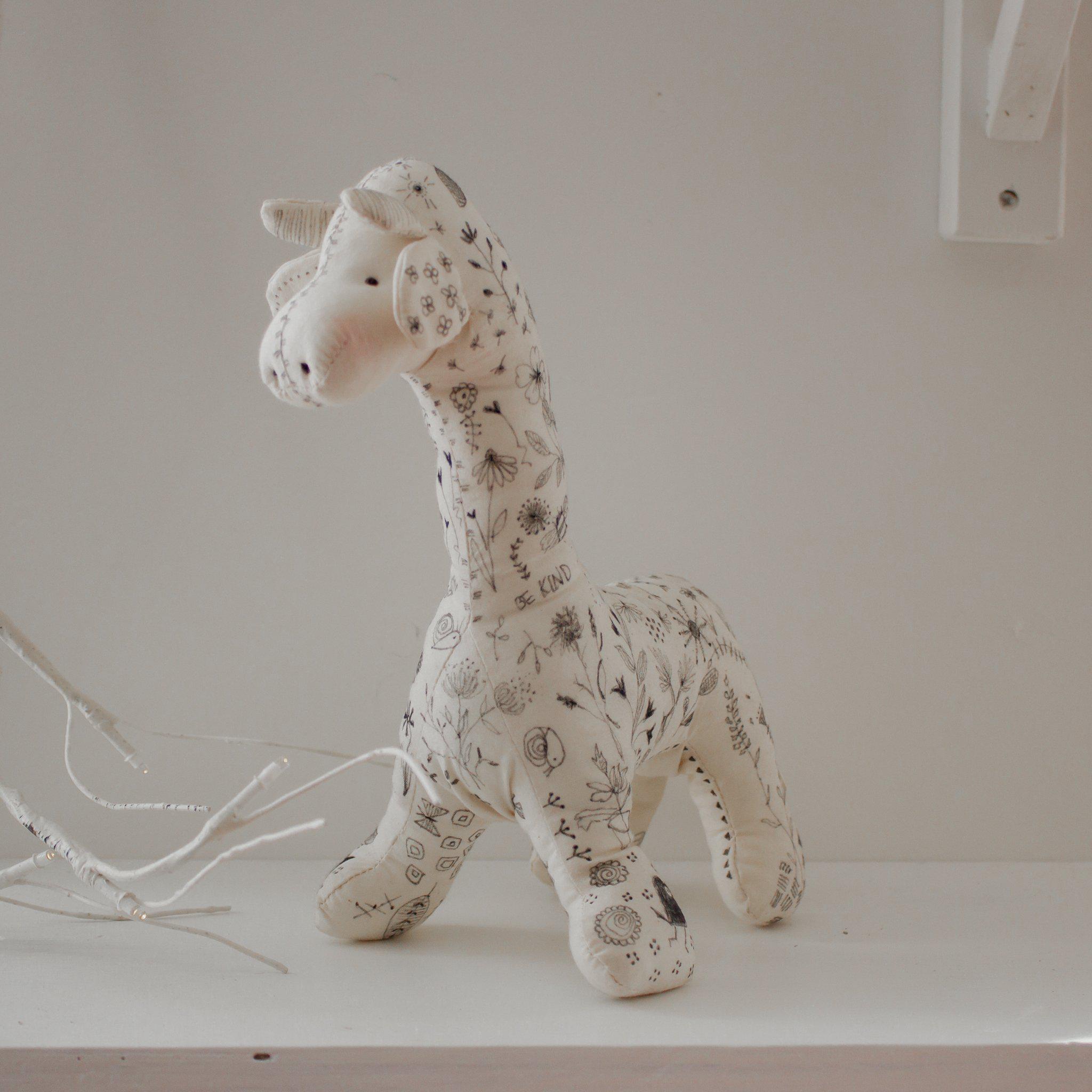 RETIRED - Hutch Studio Original - Smiley Giraffe - One of A Kind、mySite、g9winljtr