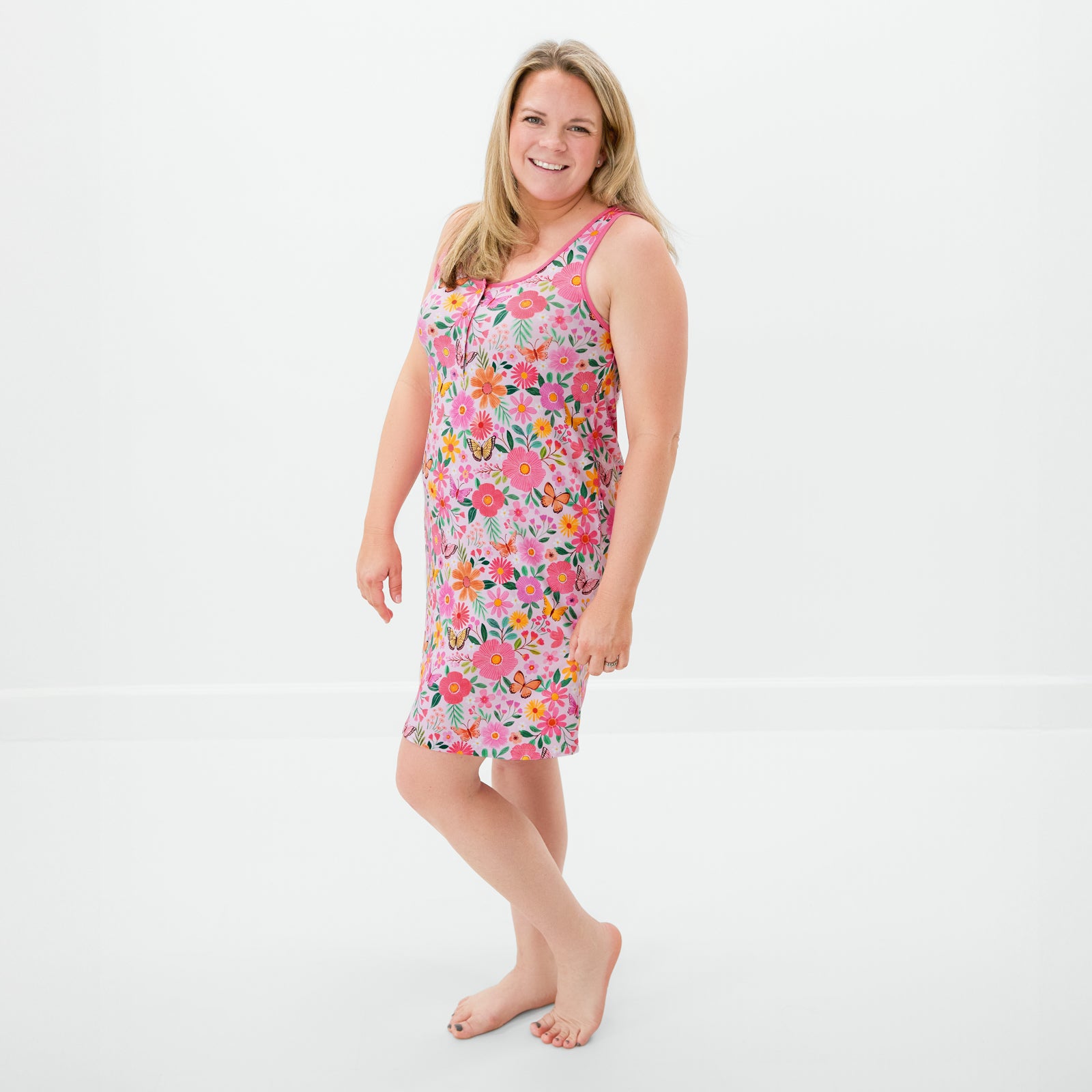  Butterfly Blooms Women's Sleeveless Nightgown、mySite、layawaytickets