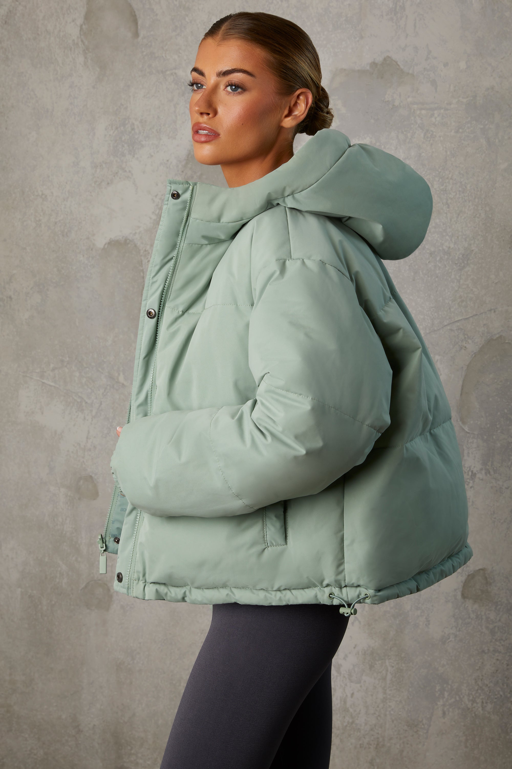 Reversible Hooded Puffer Jacket in Iceberg Green、mySite、solidvoid