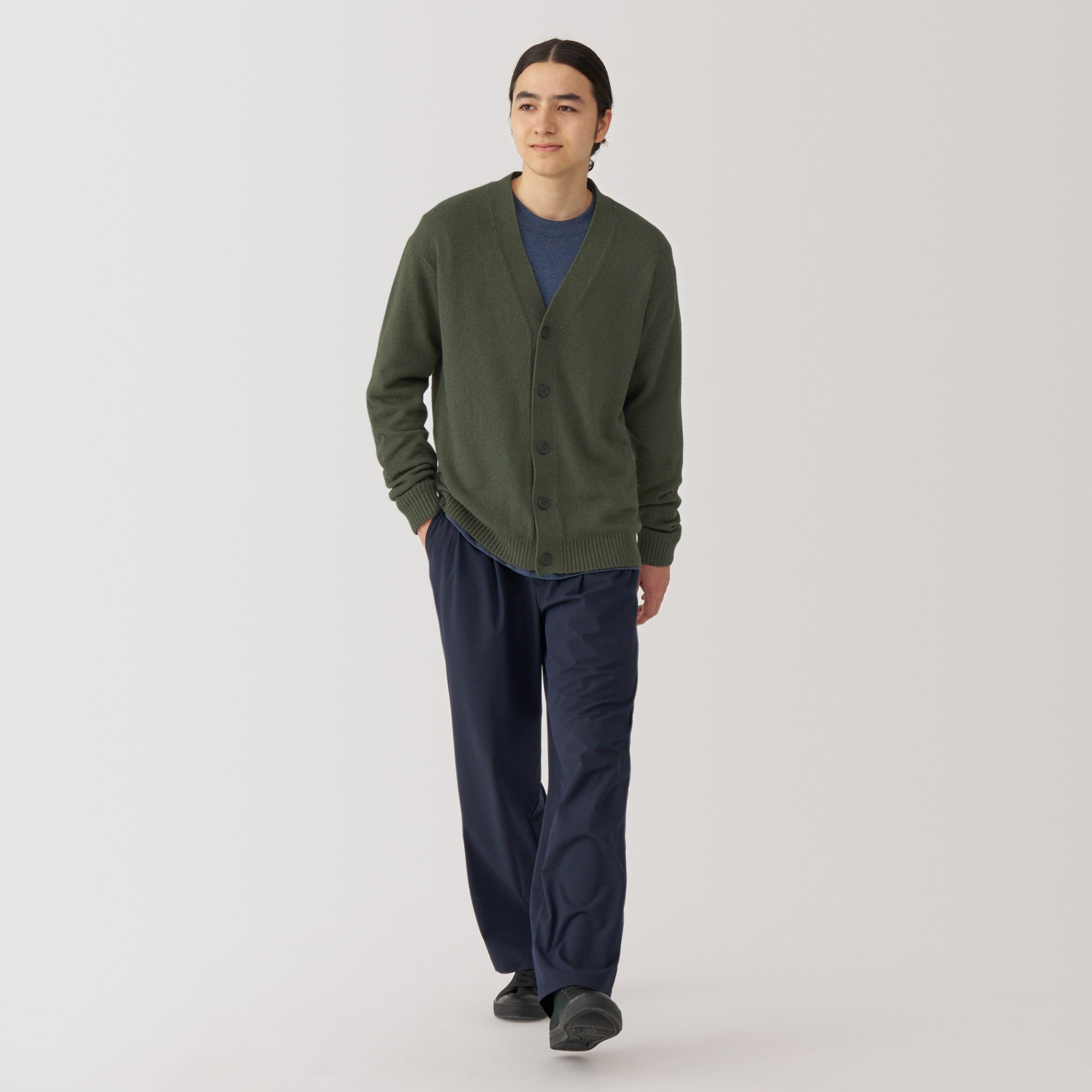  Men's Soy Fiber Mid-Gauge V-Neck Cardigan、mySite、sugarbowlscore