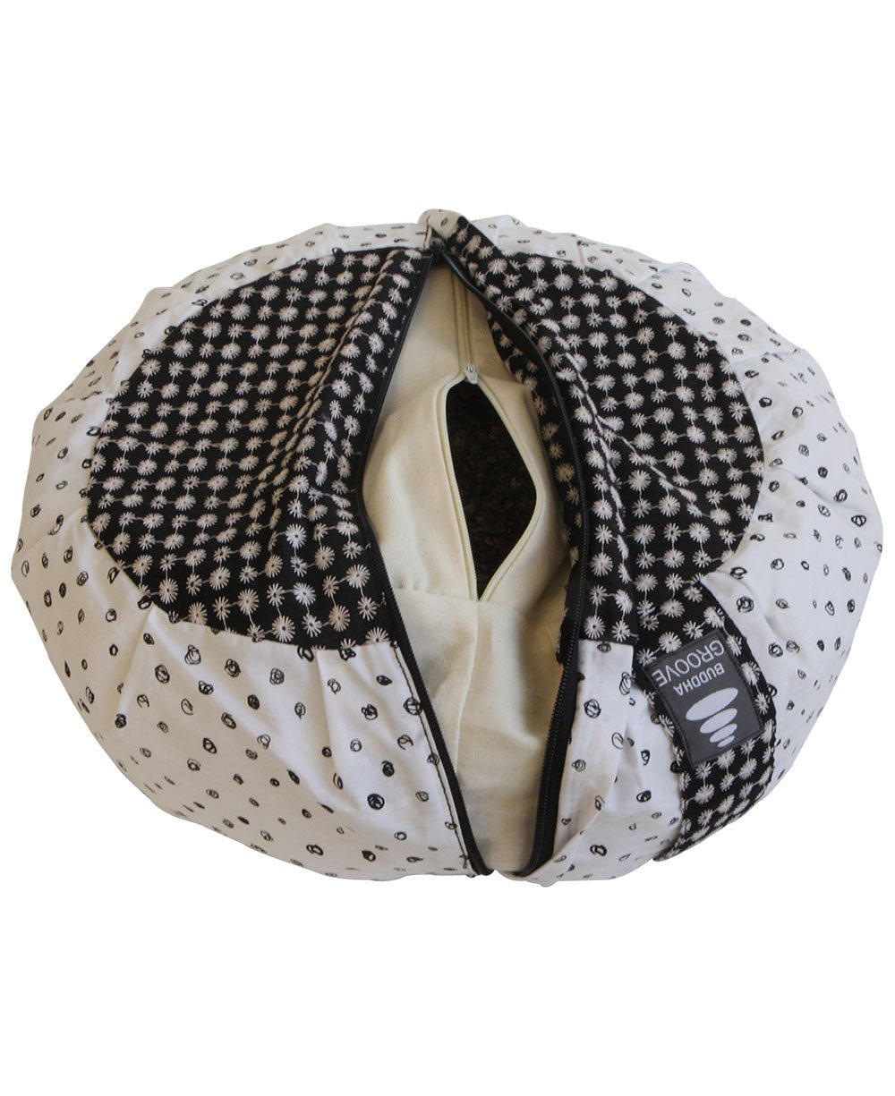 Black and White Mixed Pattern Zafu Cushion、mySite、topwebapps