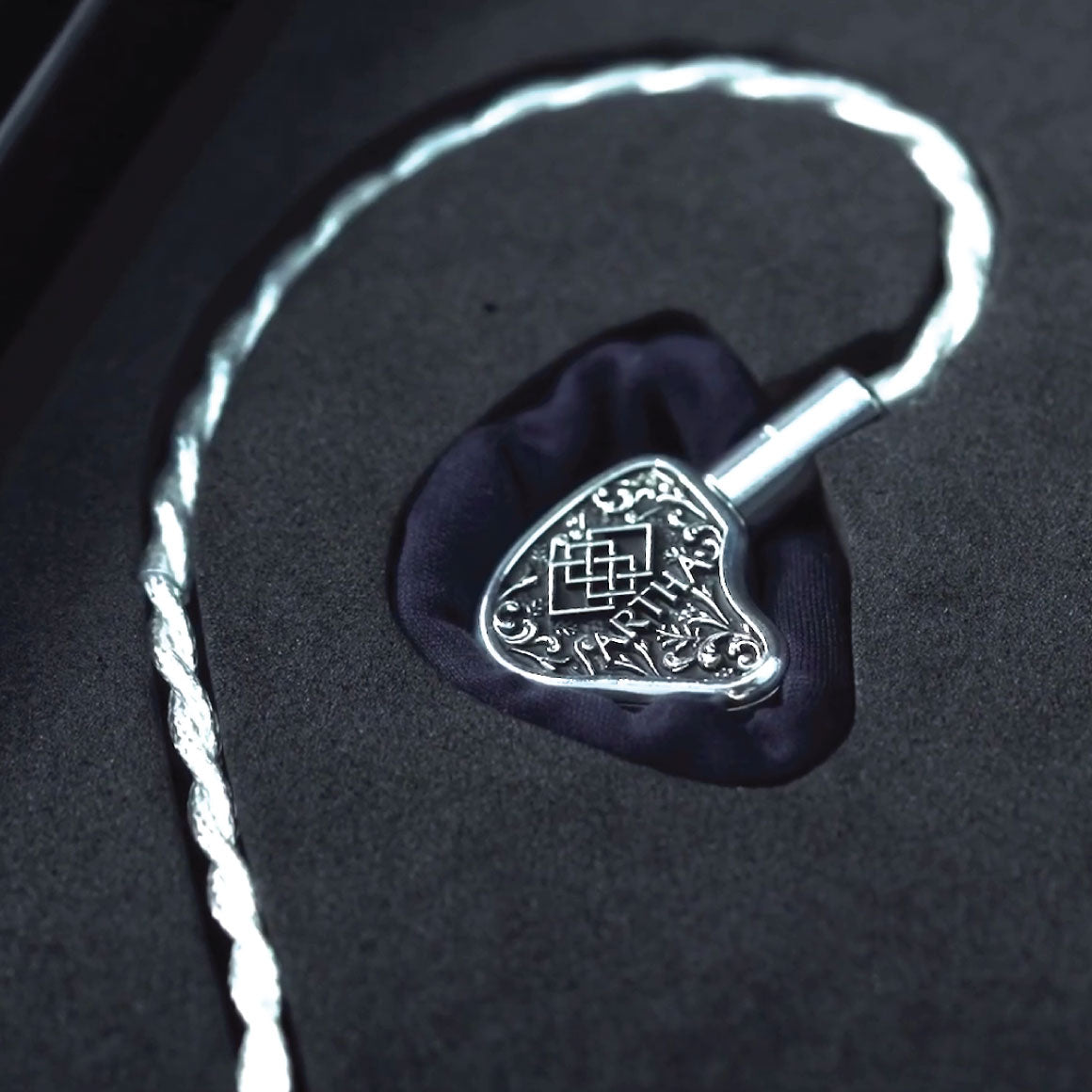  FlipEars - Artha Argentum Universal IEM、mySite、merchandisen