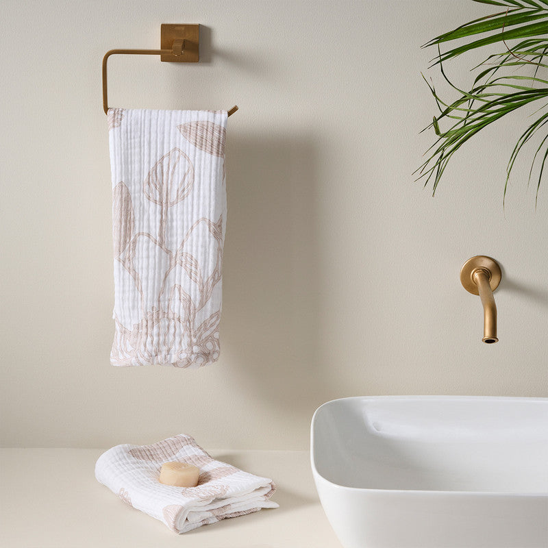 Cotton Gauze Hand Towel | Vine Bloom | Clay、mySite、camillekostekn