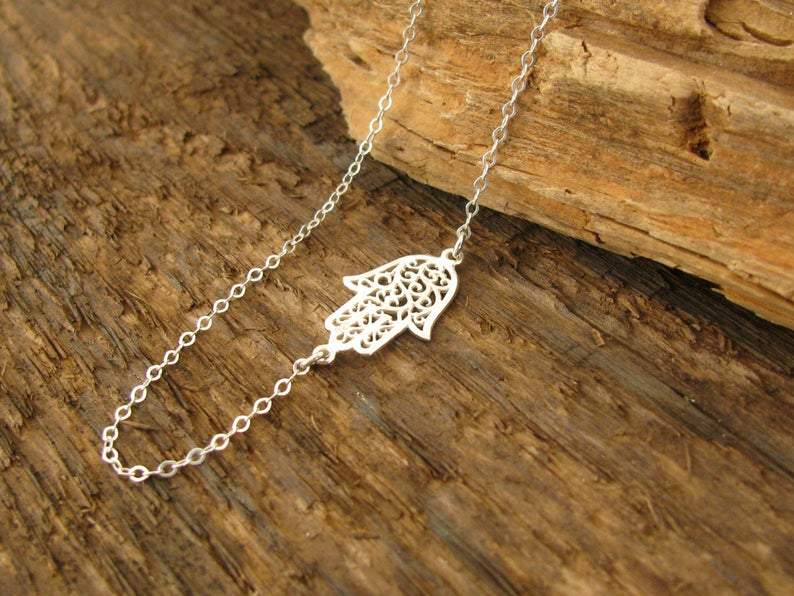 Sideways Lacy Silver or Gold Hamsa Necklace、mySite、topwebapps