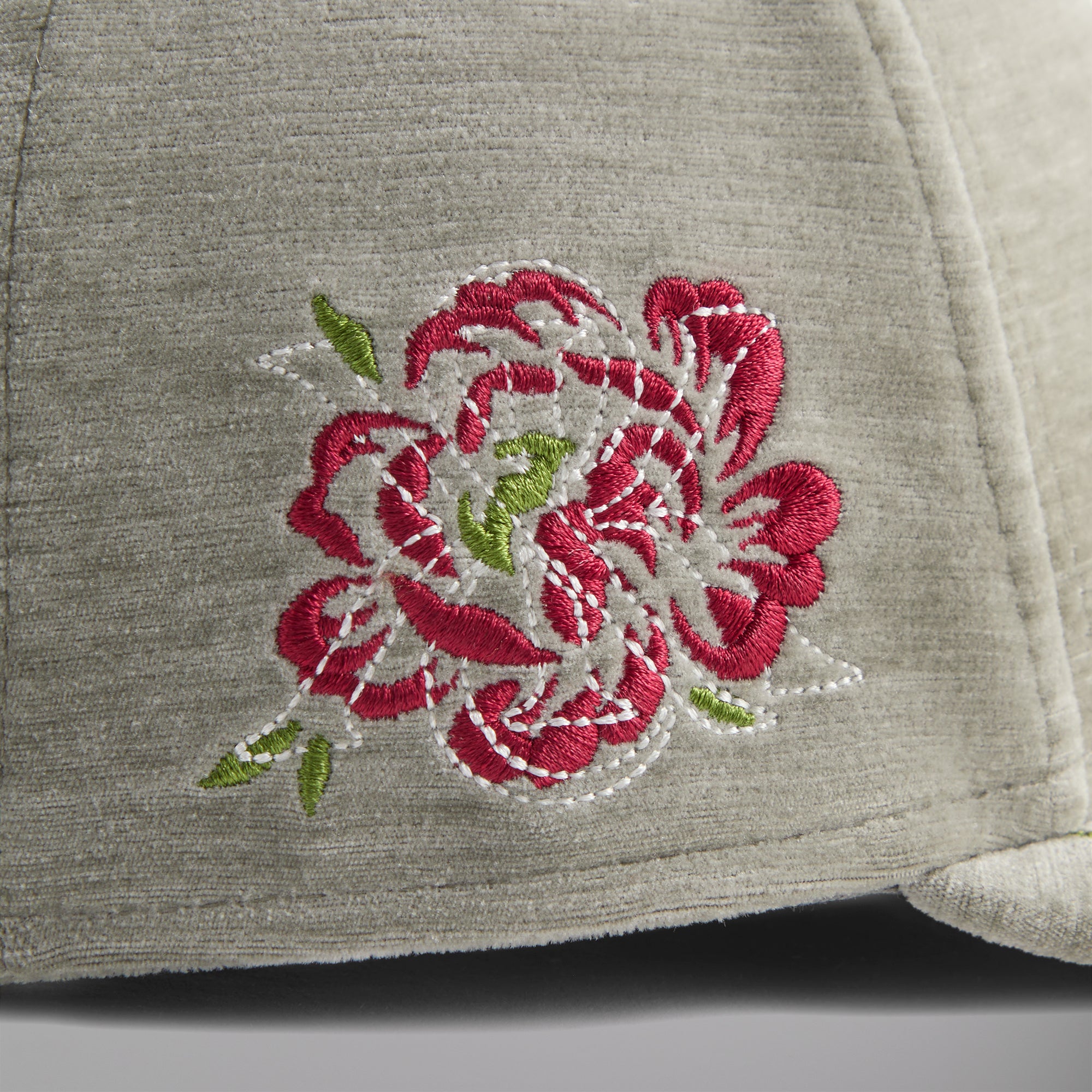 {product_title} - {shop_name}