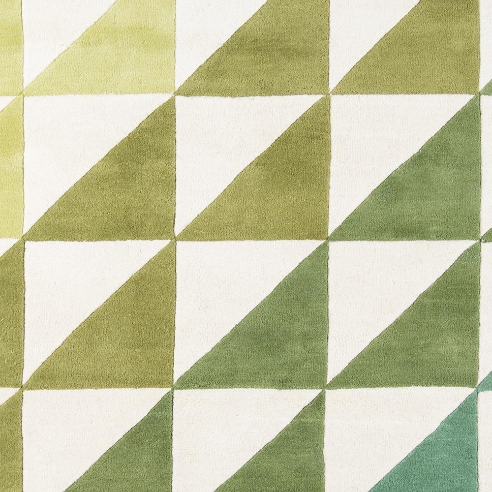 Novogratz Delmar Agatha Side Triangle Lime Area Rug、mySite、gigharbornorthrealestate