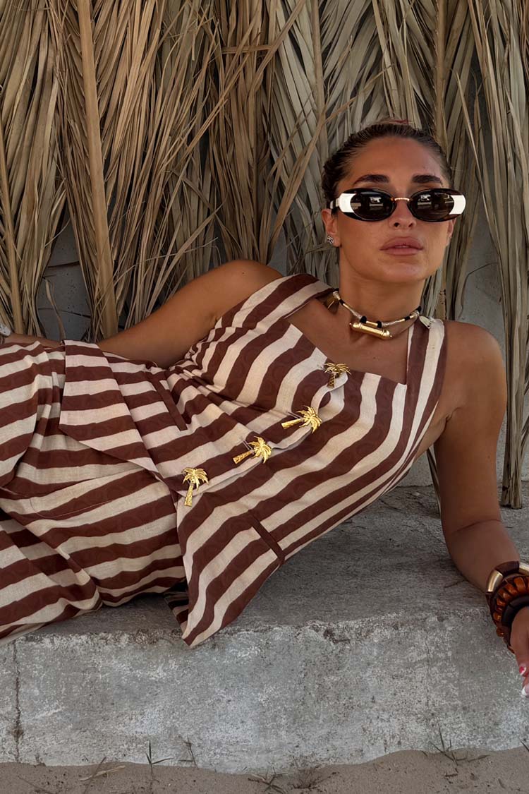 Chocolate Stripe Waistcoat、mySite、solidvoid