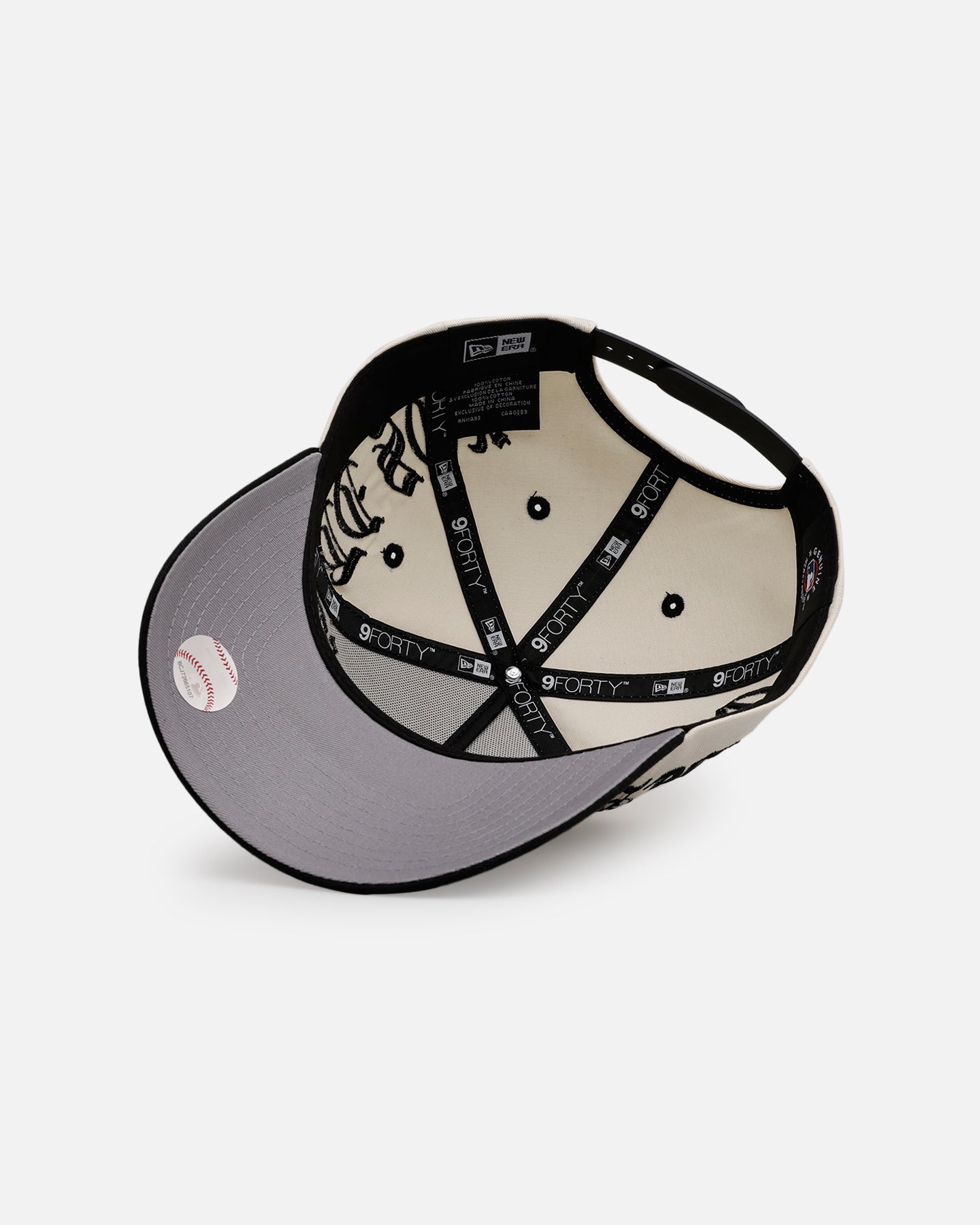 New Era Chicago White Sox 'Gothic Script Two Tone' 9FORTY A-Frame Snapback Chrome/Black、mySite、zt4zffjzw