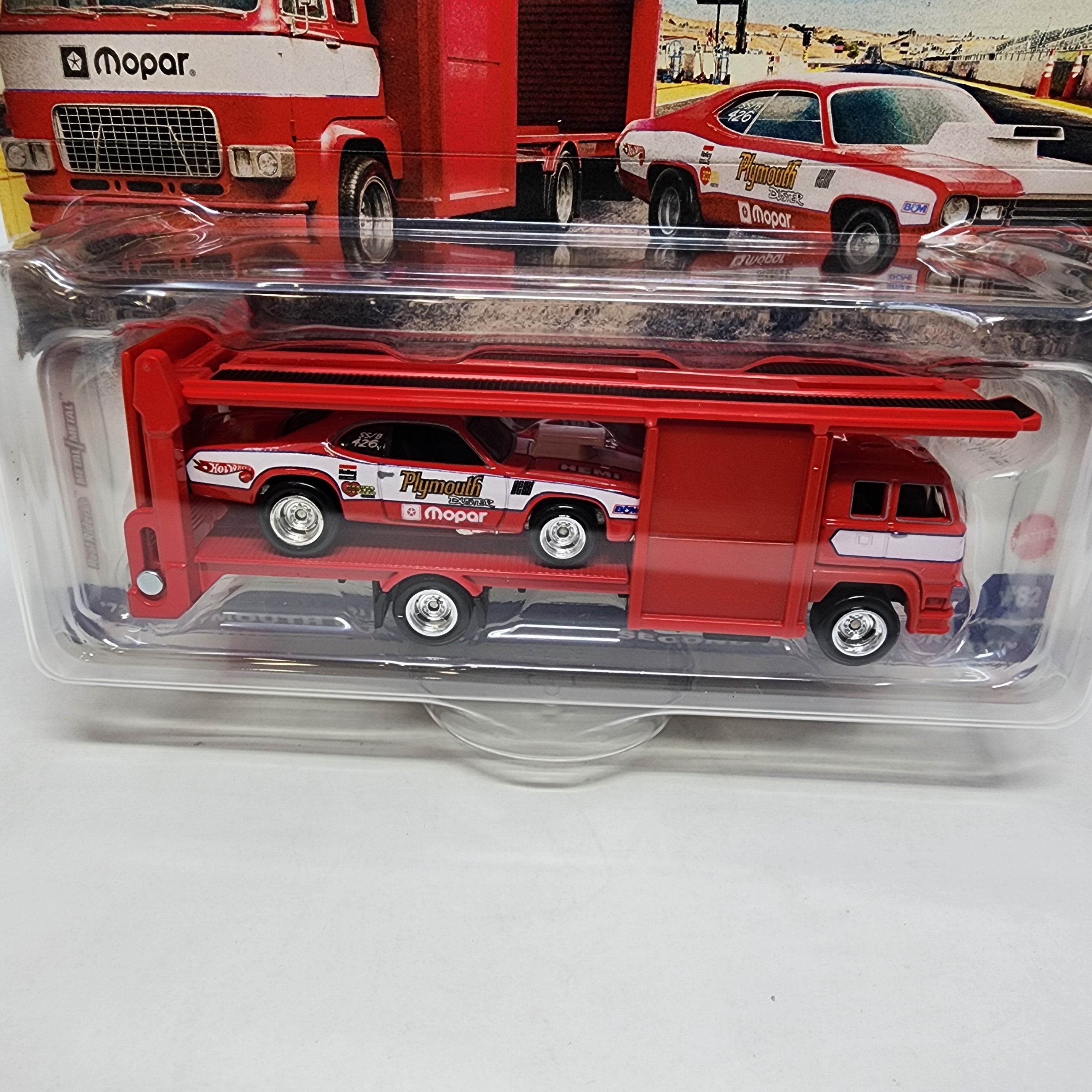 '73 Plymouth Duster & Second Story Lorry * 2025 Hot Wheels Team Transport Case G、mySite、hgirdovlk