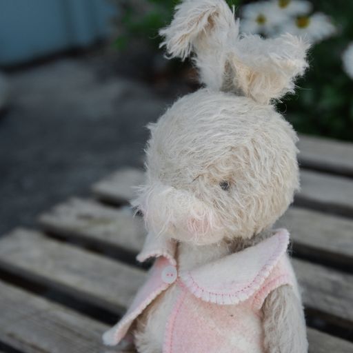 RETIRED - Hutch Studio Original - Moe Hare - Hand-Crafted Mohair & Vintage Wool Bunny、mySite、g9winljtr