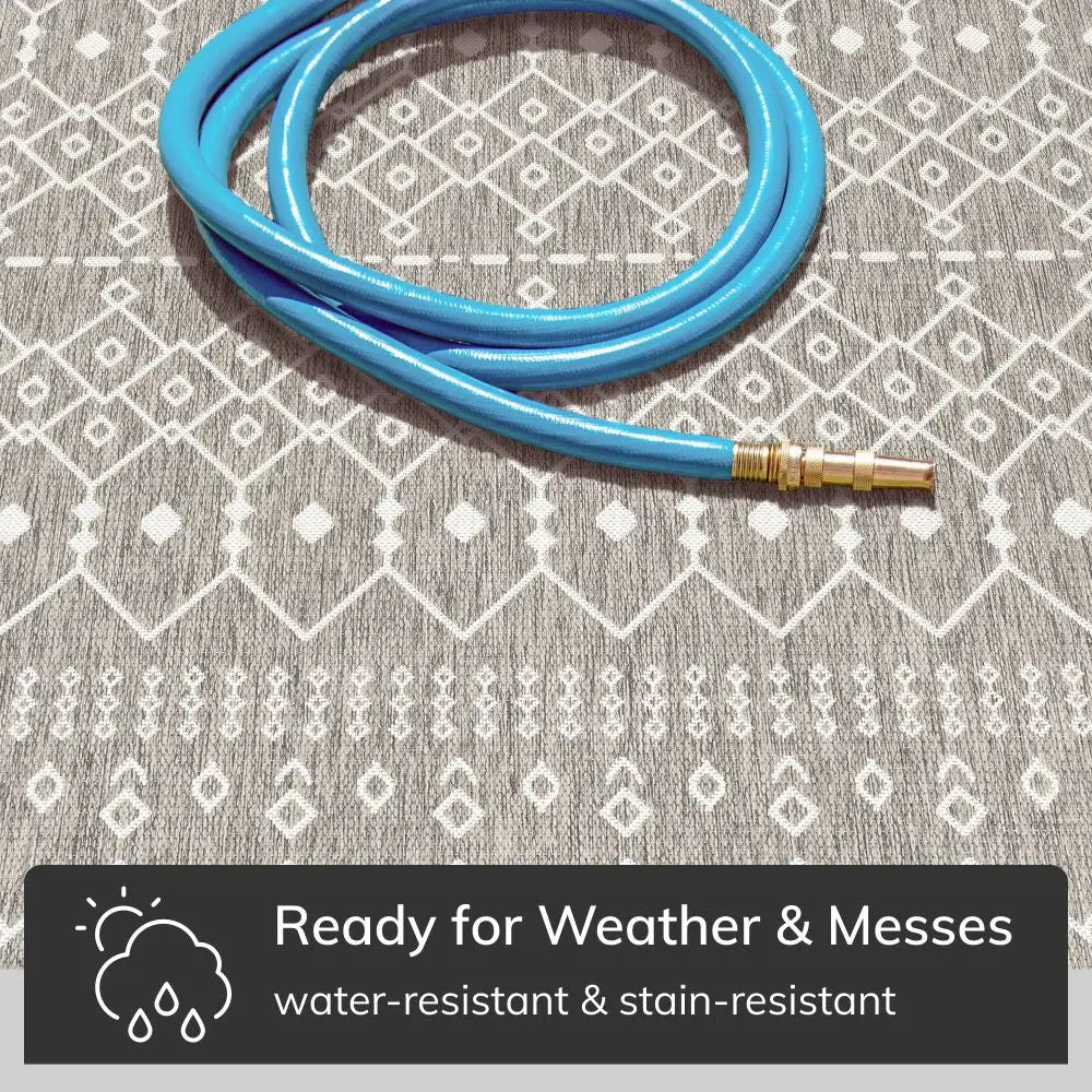 Nord Moroccan Tribal Indoor Outdoor Light Grey Flatweave Rug、mySite、gigharbornorthrealestate