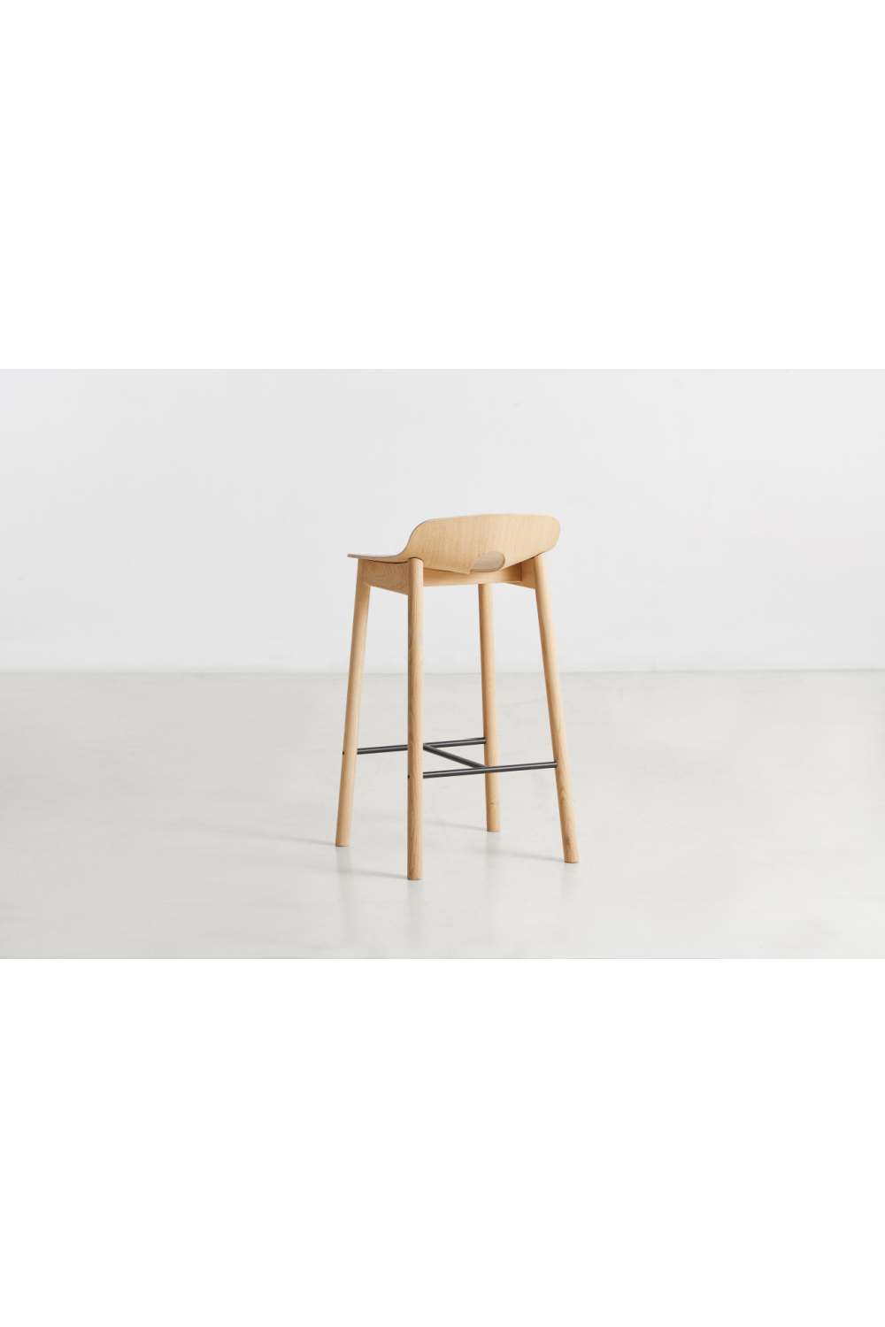 Classic Oak Counter Stool | WOUD Mono、mySite、neckold