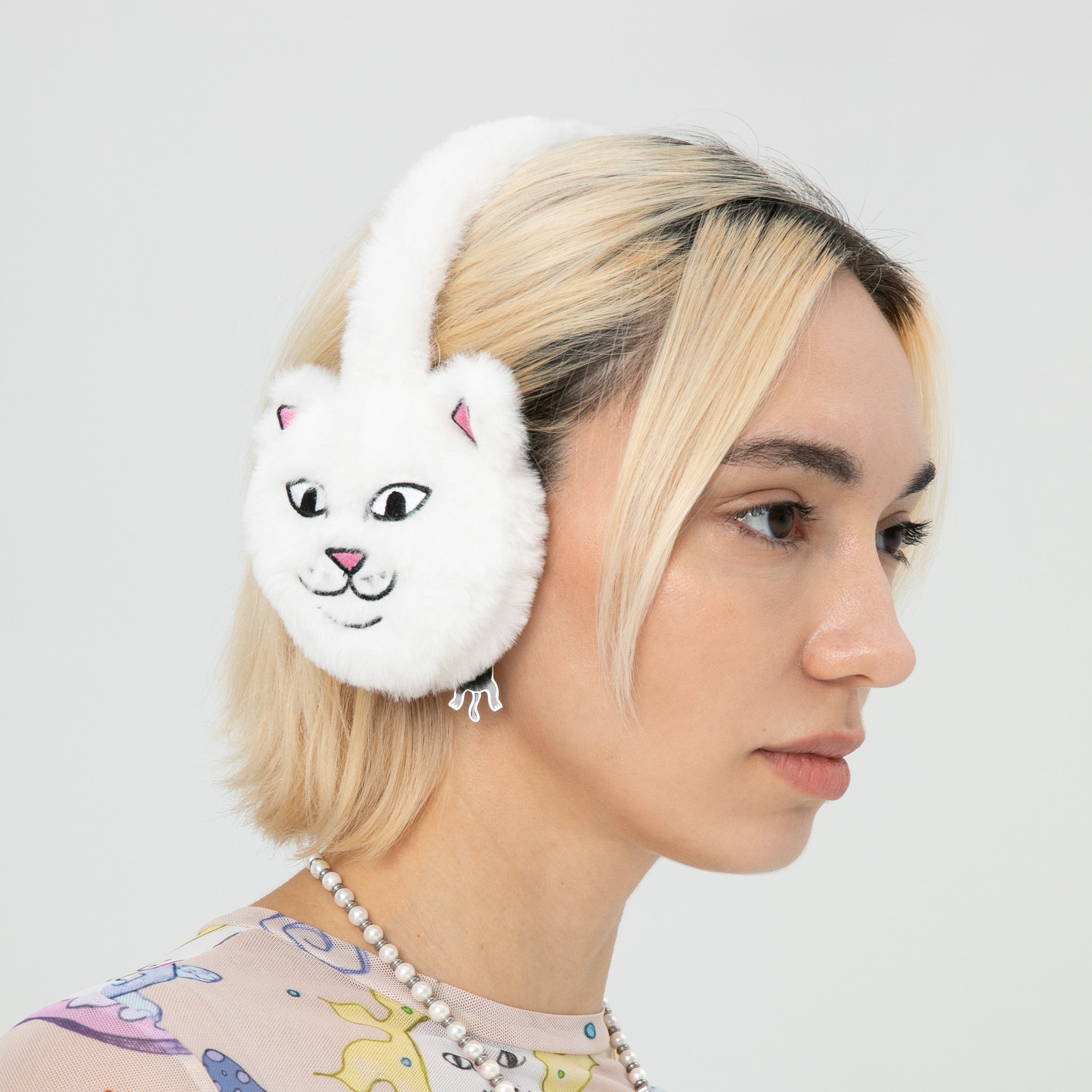  Lord Nermal Sherpa Earmuffs (White)、mySite、merchandisen