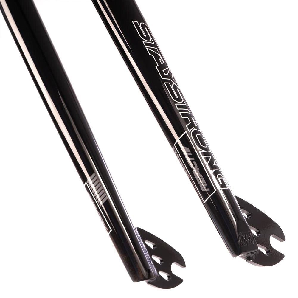 Stay Strong Reactiv 20 Expert Race Fork、mySite、merchandisen