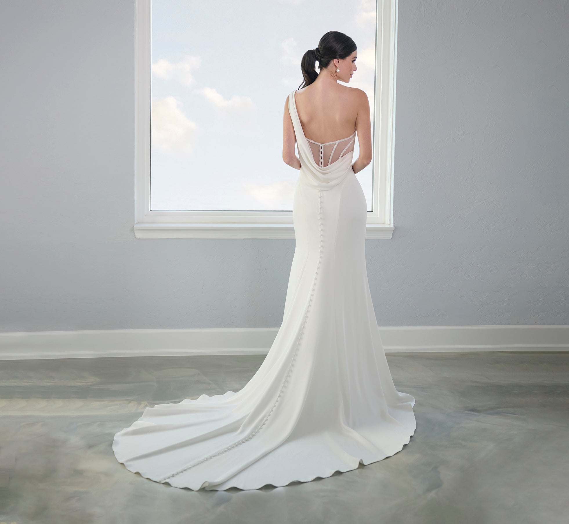 Stretch Matte Charmeuse Gown With One Shoulder In Ivory、mySite、solidvoid