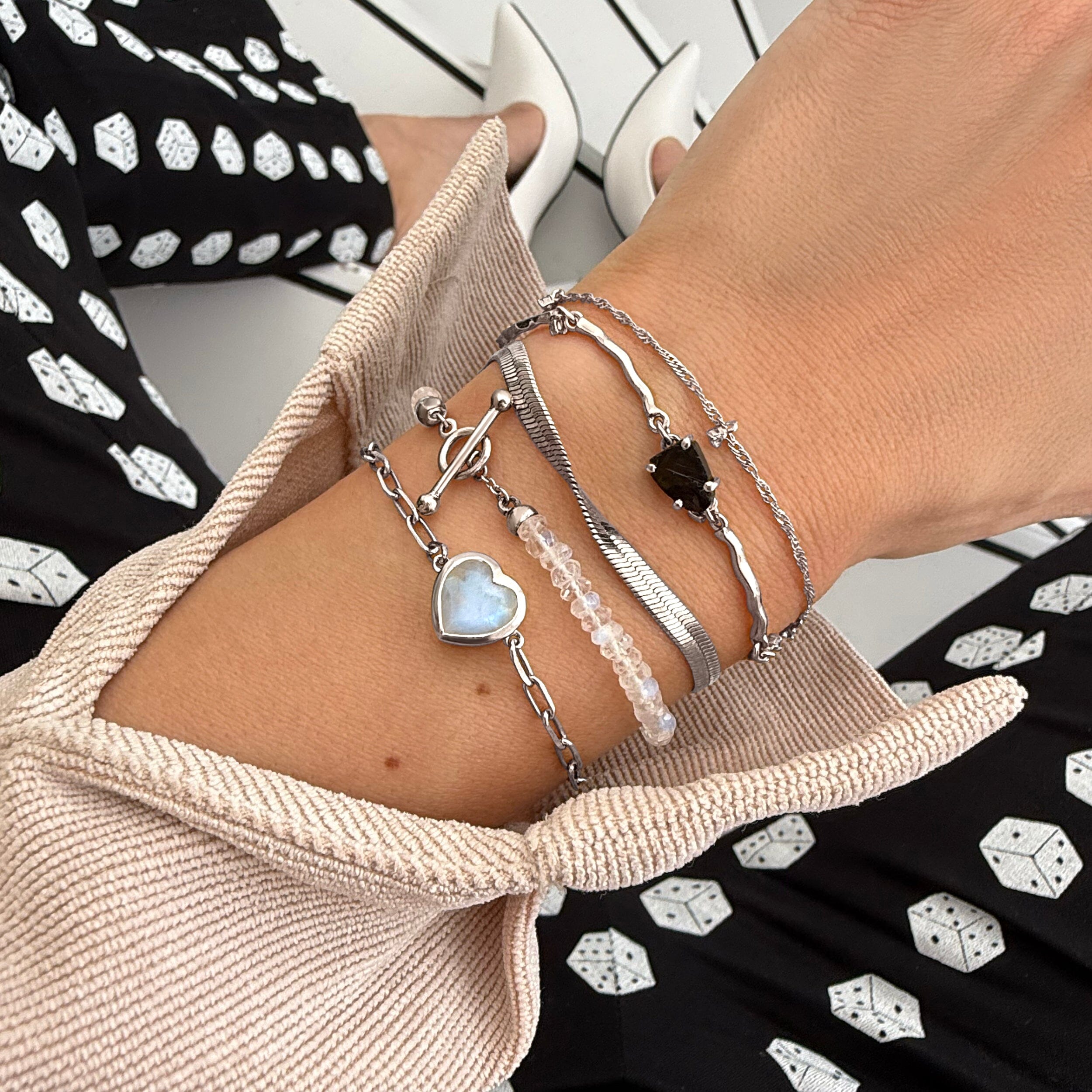Moonstone Bracelet - Big Love、mySite、hinf8tx79