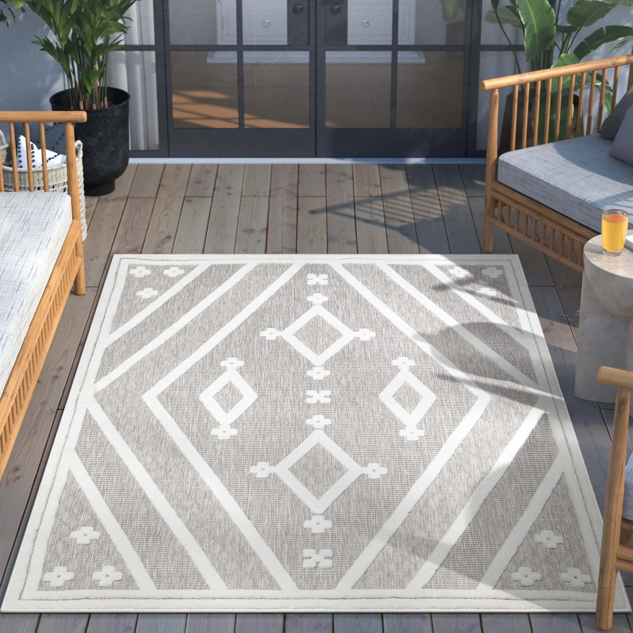 Mali Tribal Diamond Pattern Indoor/Outdoor Grey High-Low Rug、mySite、gigharbornorthrealestate