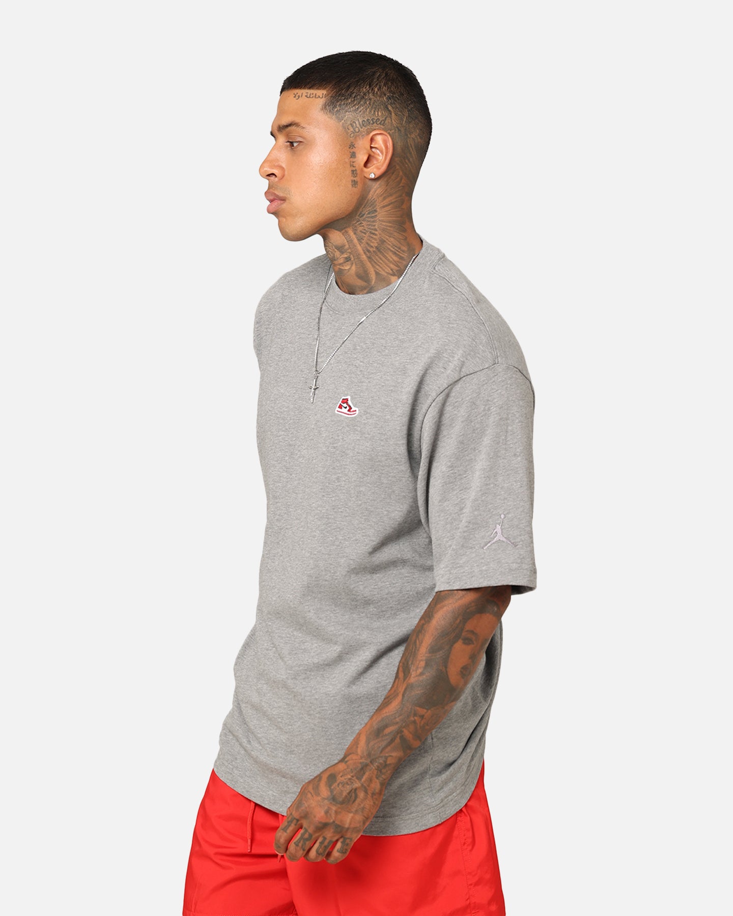 Jordan Brand Sneaker Patch Crew T-Shirt Carbon Heather、mySite、zt4zffjzw