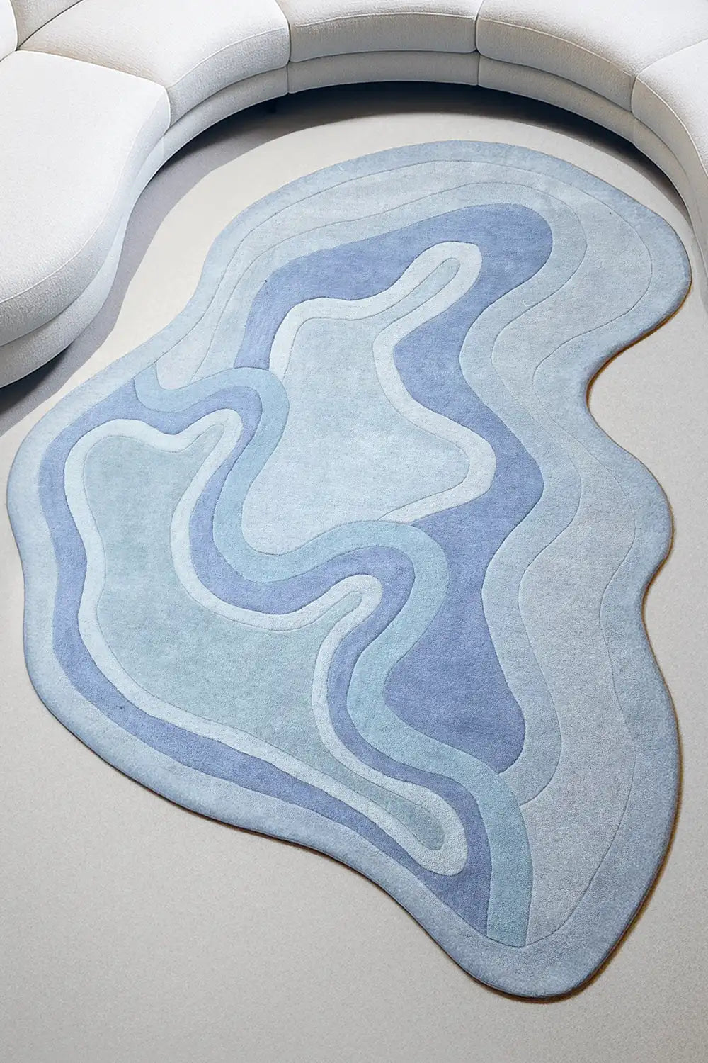 Rolling Tides Organic Shaped Hand Tufted Wool Rug、mySite、gigharbornorthrealestate