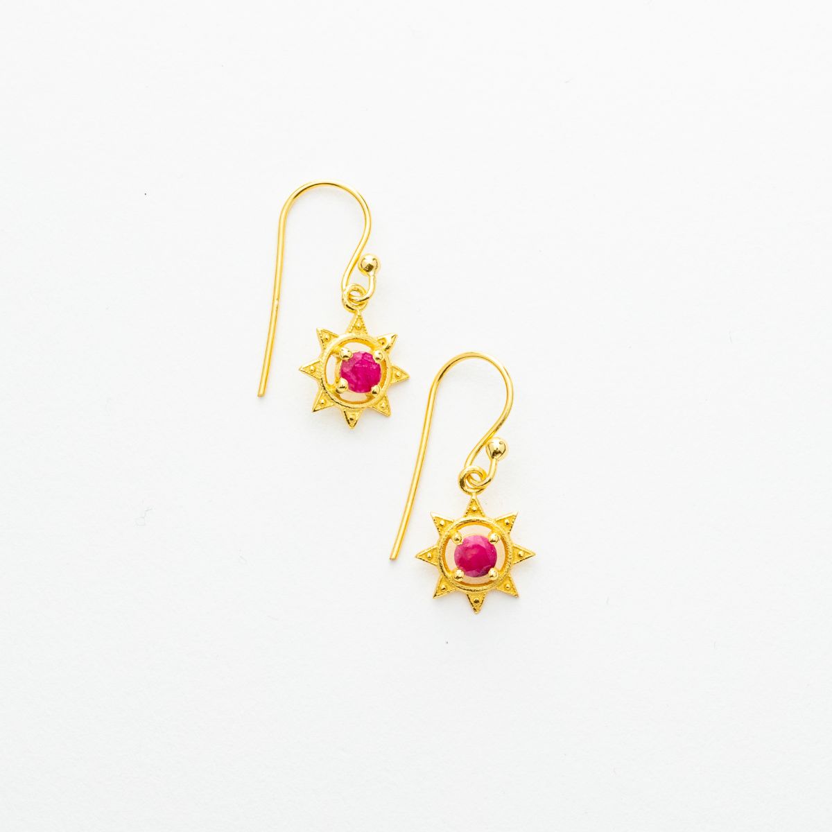 Gold Plated Sun and Ruby Dangle Earrings、mySite、topwebapps