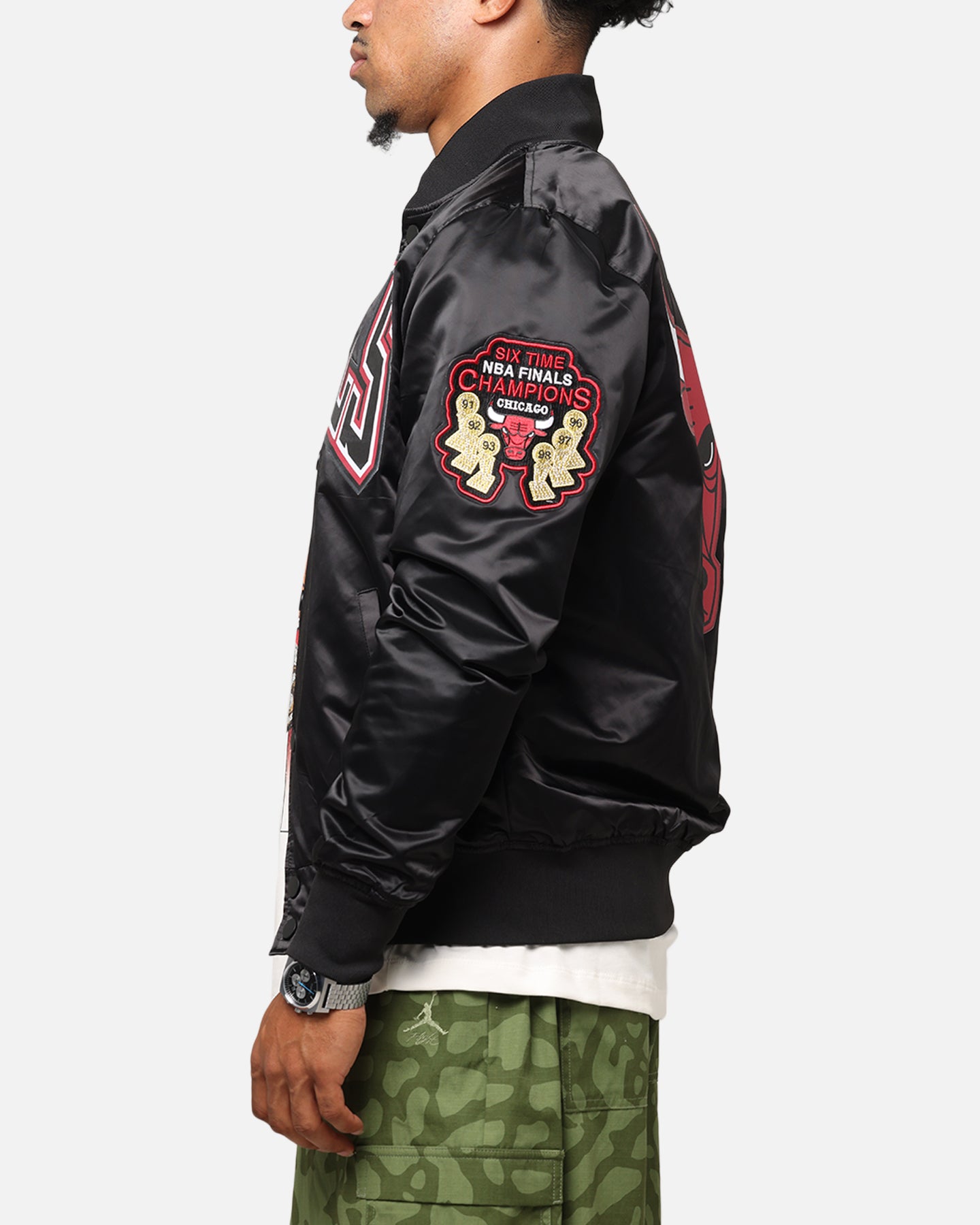 Pro Standard Chicago Bulls Big Logo Satin Jacket Black、mySite、zt4zffjzw