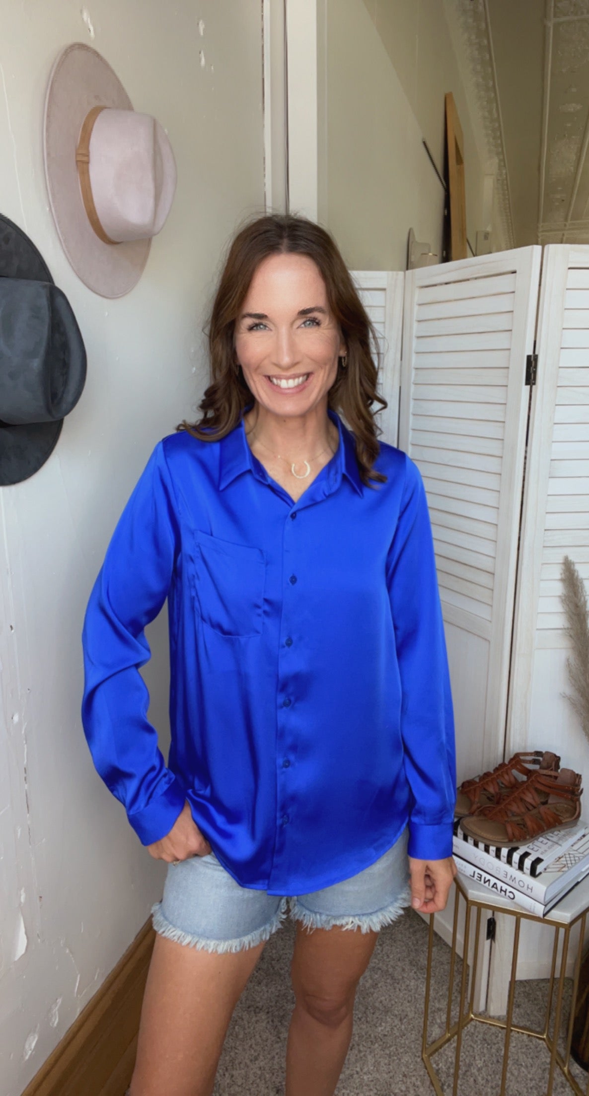 Ashley's Vibrant Button Down、mySite、garagedoors4me